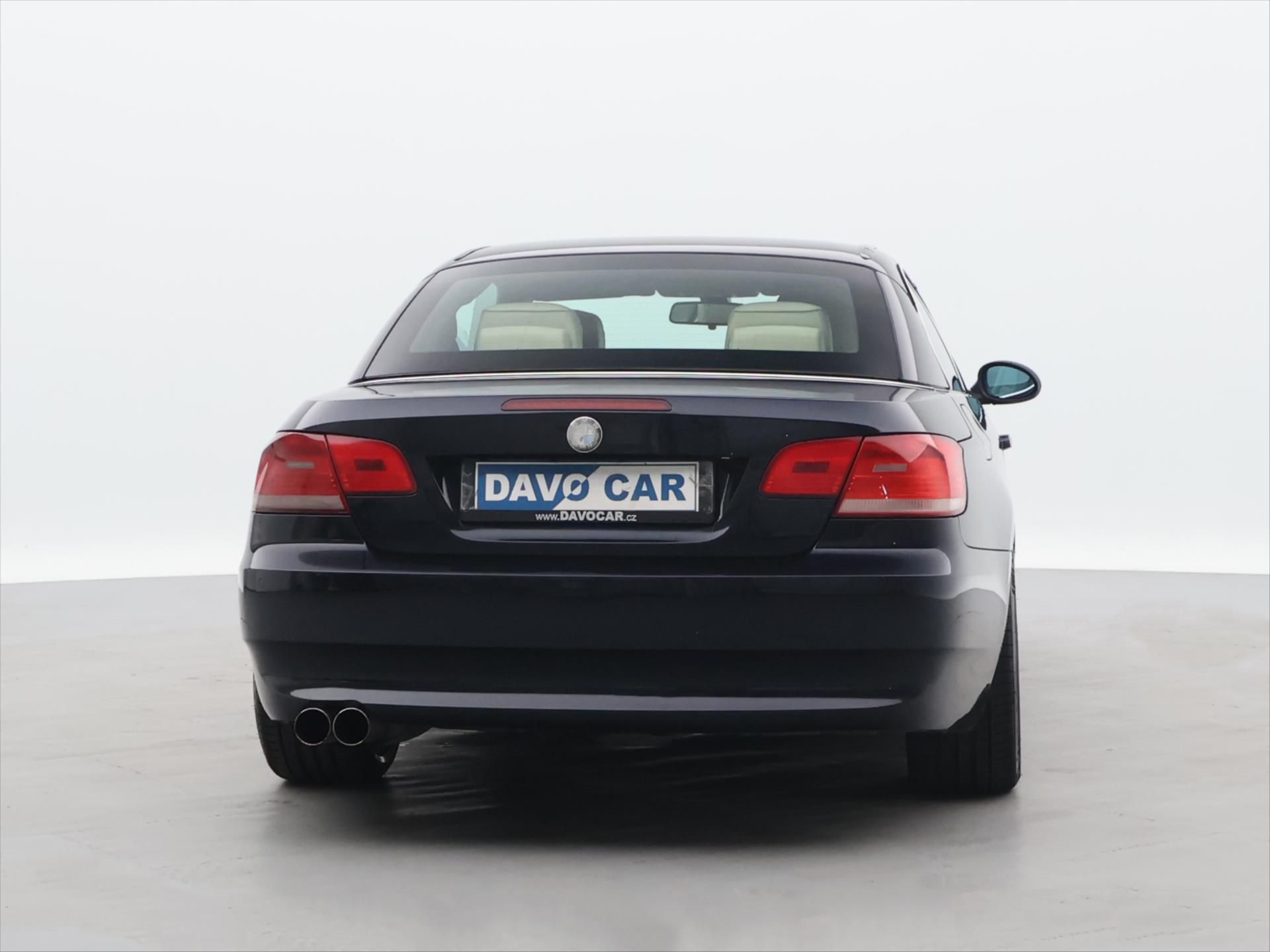 BMW Řada 3, 3,0 325i Cabrio 160 kW - fotka 6