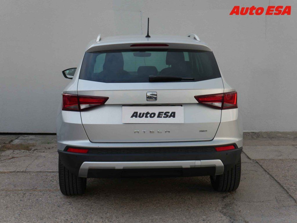 Seat Ateca, 2.0TDi 4x4 - fotka 5