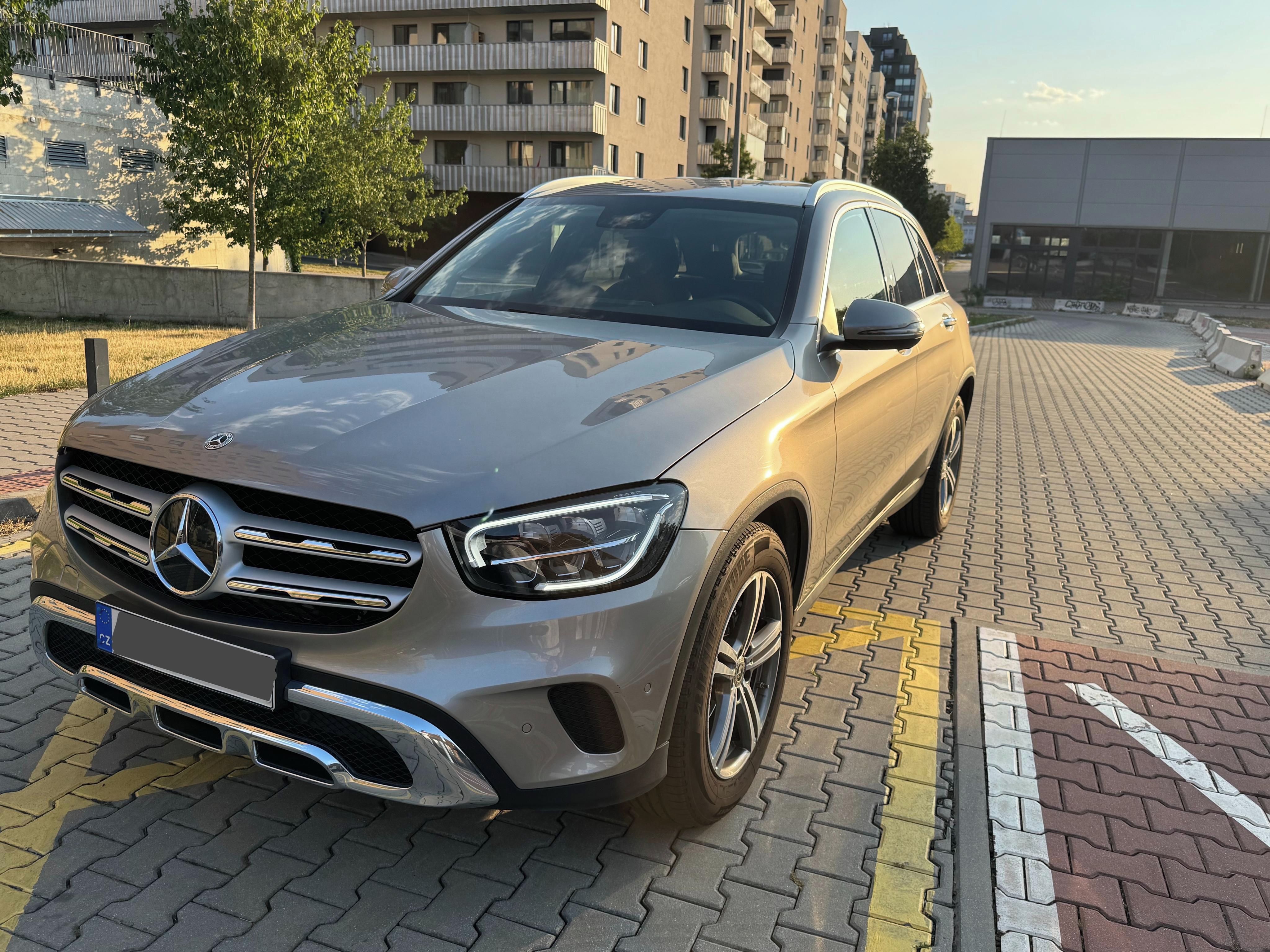 Mercedes-Benz GLC, Mercedes-Benz GLC 200 4MATIC - fotka 2