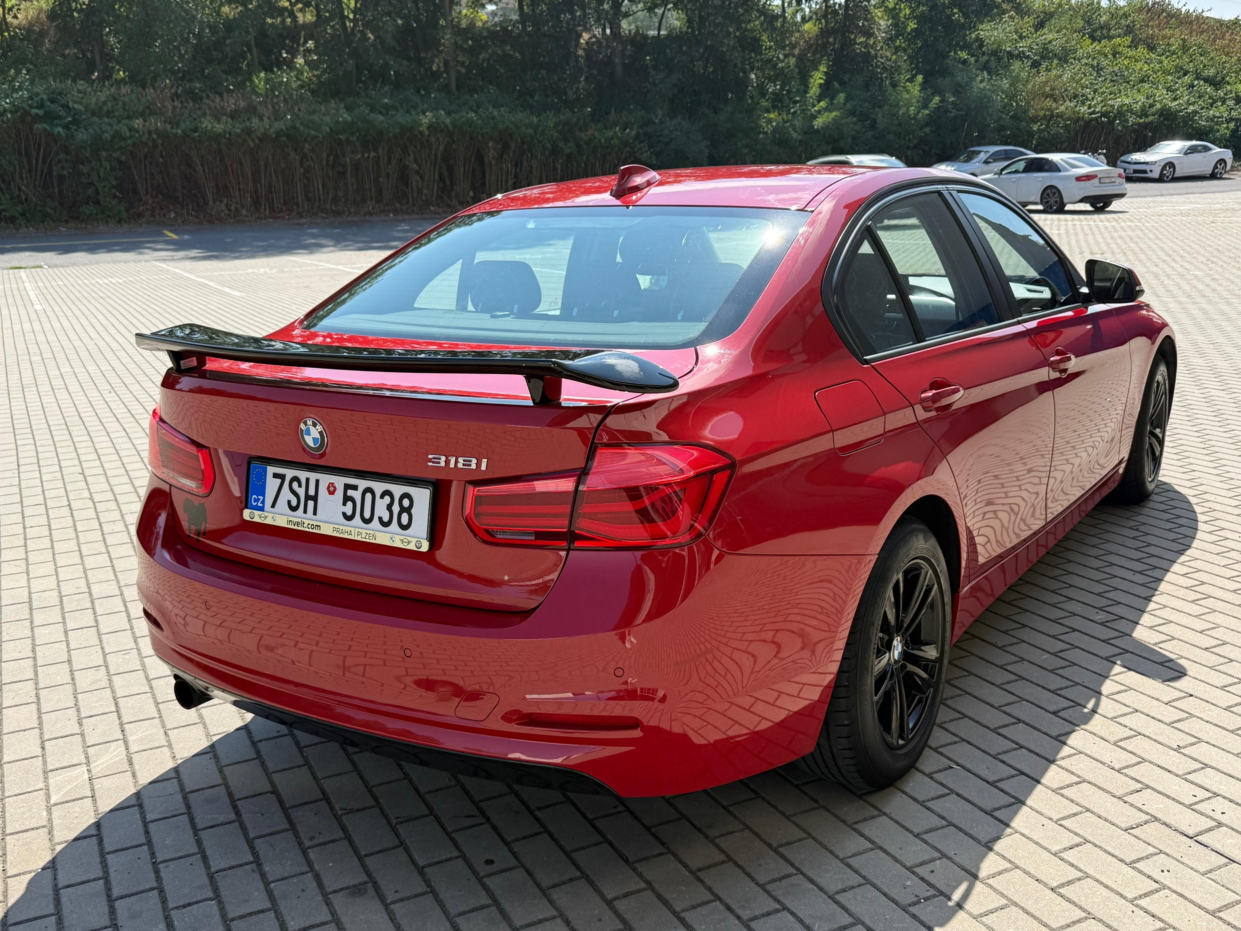BMW Řada 3, 318i, 100kw Původ ČR Automat - fotka 5
