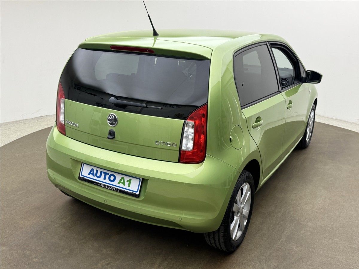 Škoda Citigo, 1,0 AUTOMAT NAV SENZORY VÝHŘEV - fotka 4