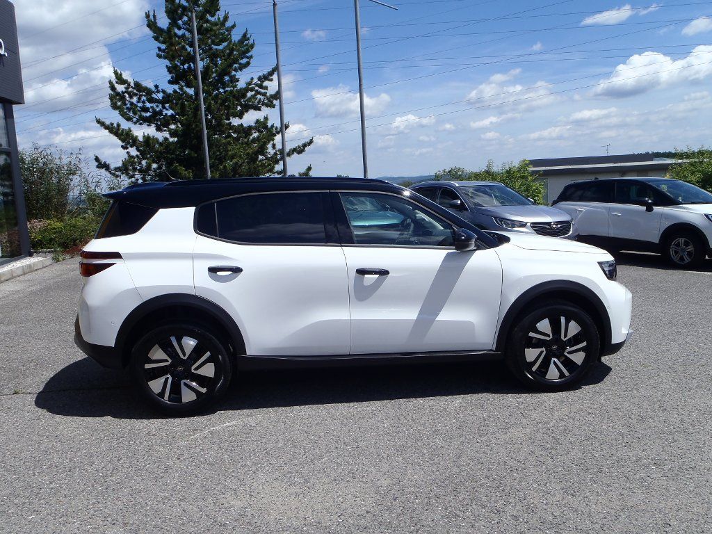 Opel Frontera, Hybrid GS 1.2 Turbo 81kW - fotka 4