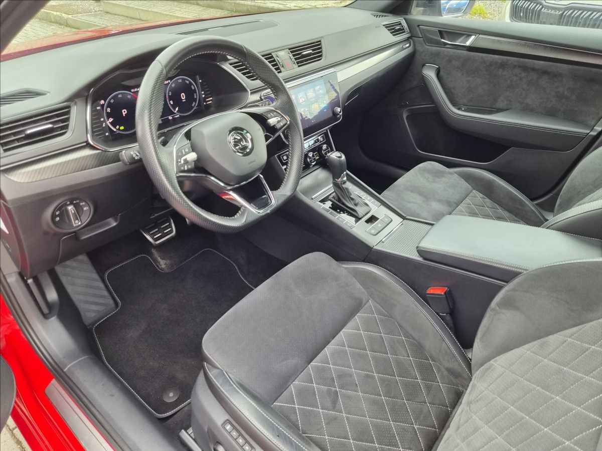 Škoda Superb, 2,0 TDi DSG SPORTLINE *CANTON* - fotka 5