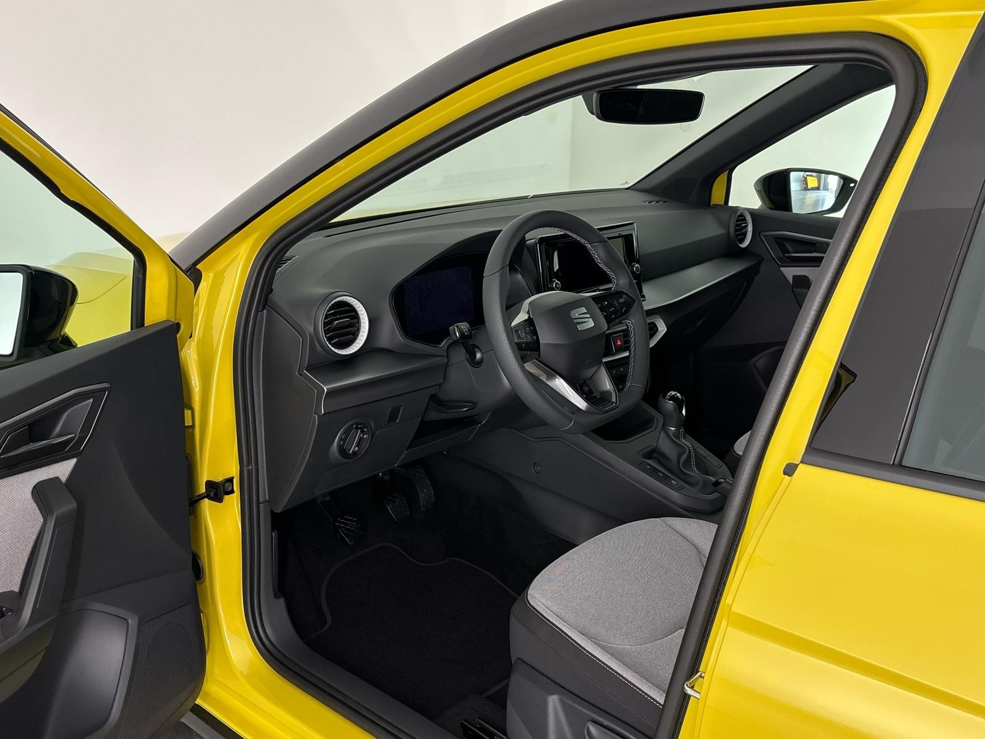 Seat Arona, 1.5 TSI / 110 kW - fotka 6
