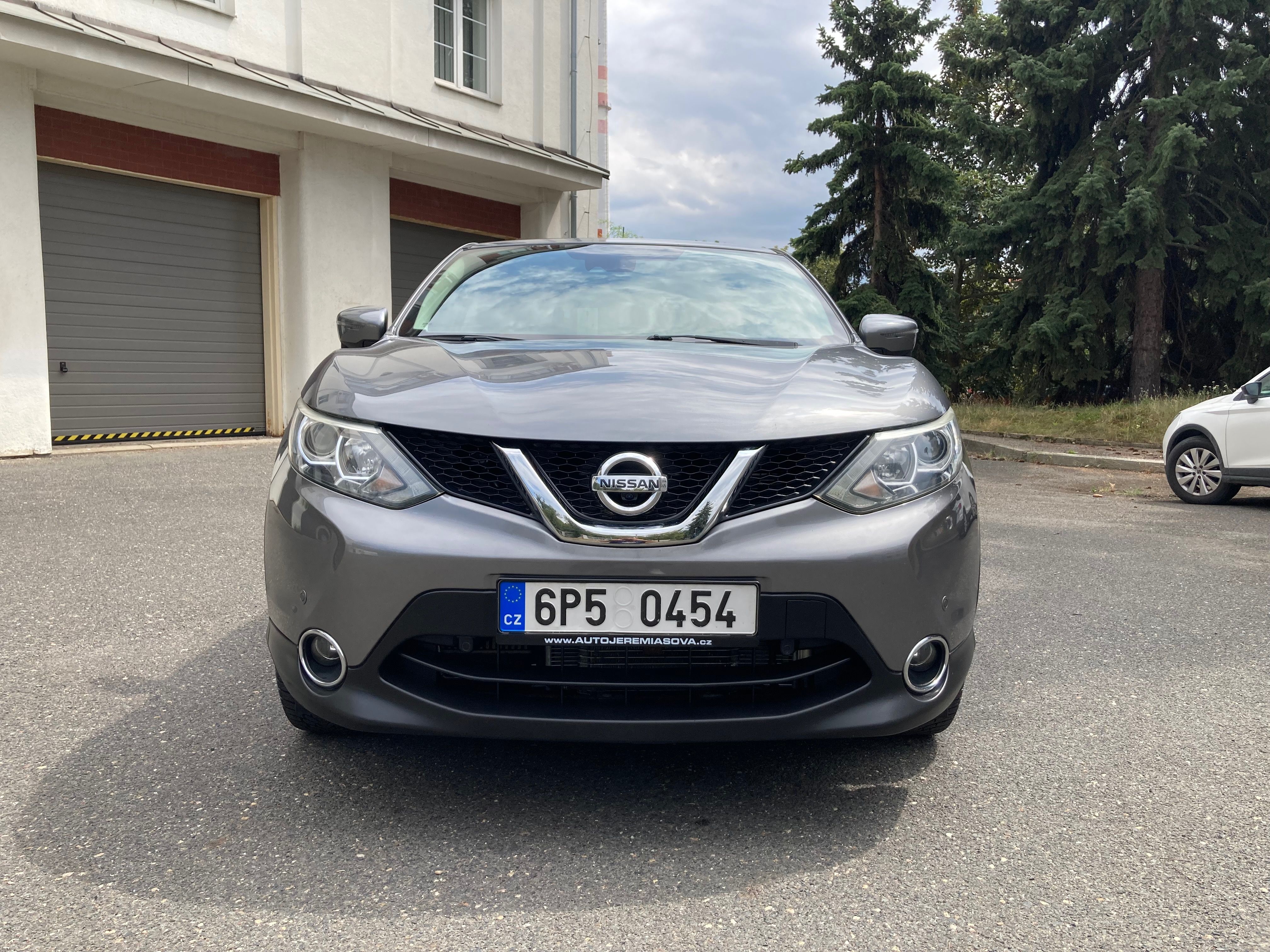 Nissan Qashqai, 1.6dCi 96kW TAŽNÉ NAVI ČR STK - fotka 4