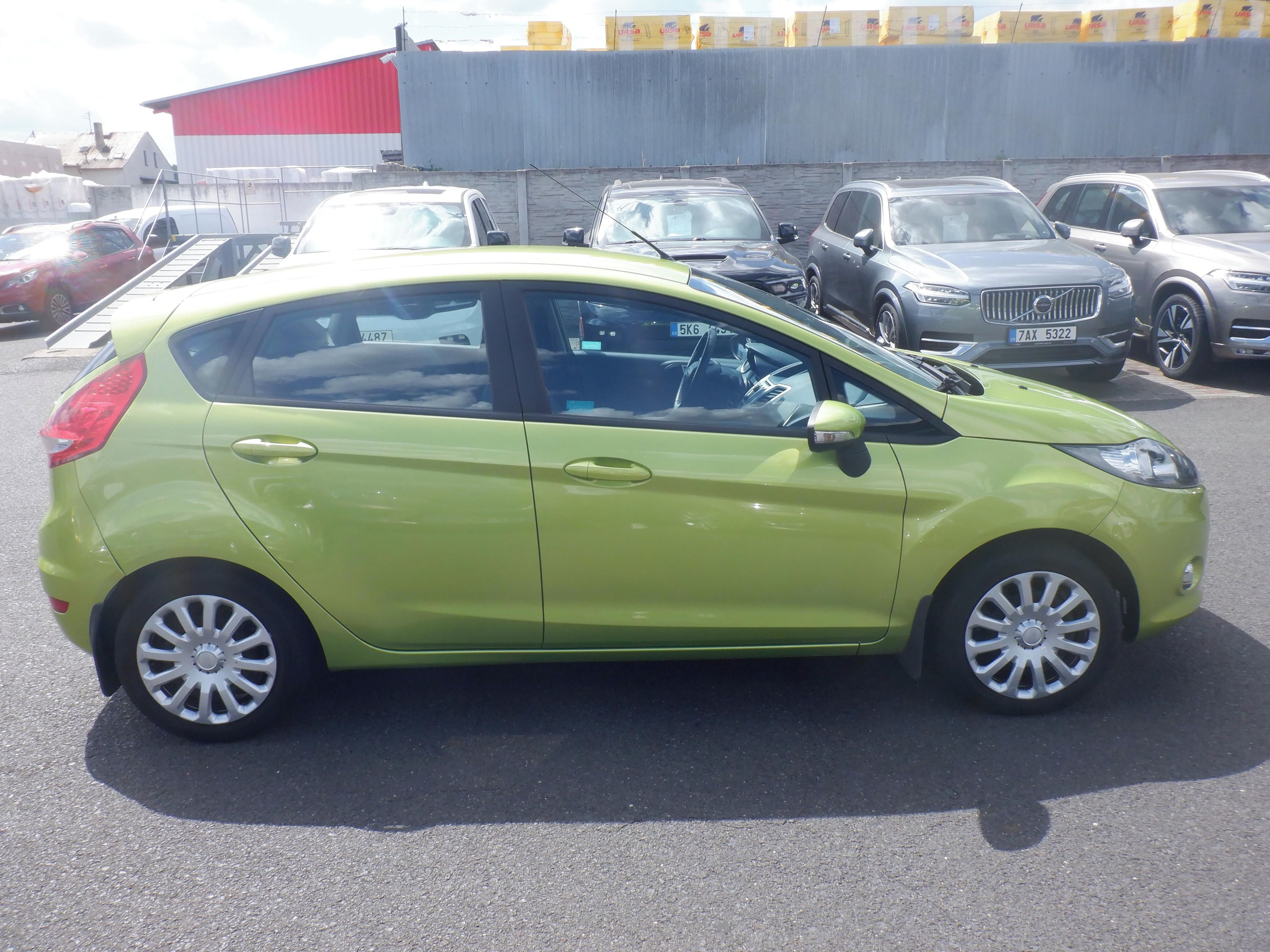 Ford Fiesta, 1.25i Trend,1.maj.ČR,48071km!! - fotka 4