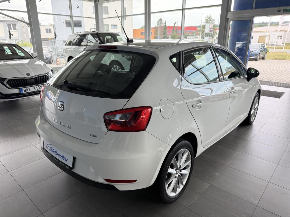 Seat Ibiza, 1,2   TSI,ŘEMEN,STYLE,1.MAJITE - fotka 6