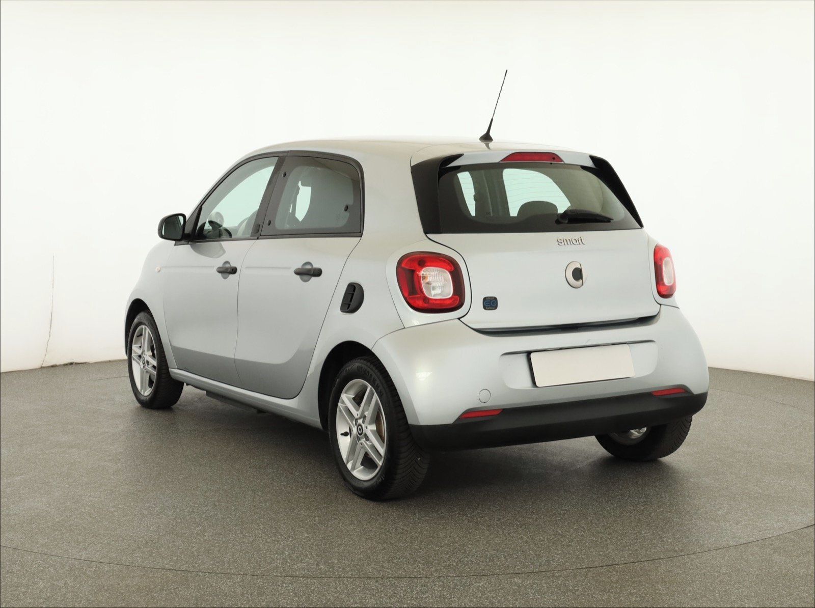 Smart Forfour, EQ, SoH 92%, Automat - fotka 4