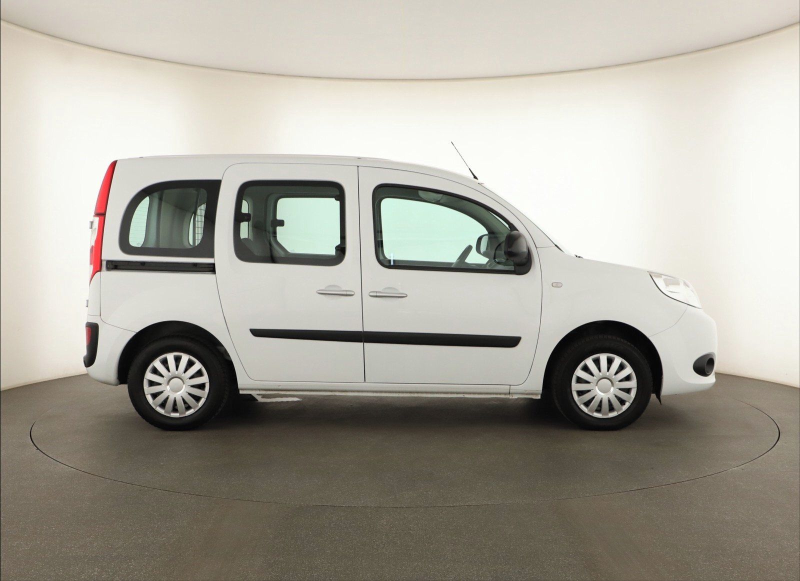 Renault Kangoo, 1.5 dCi, Zen, 5Míst, Klima, ČR - fotka 6