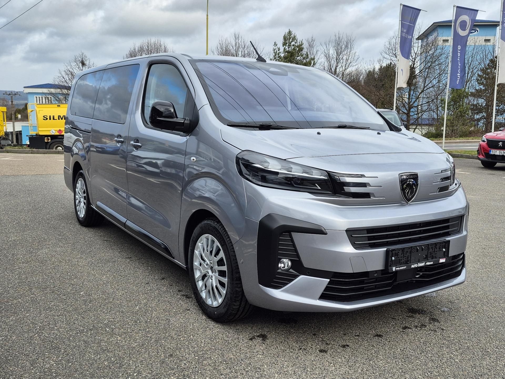 Peugeot Traveller, Active L3 2.2 BlueHDi 150 MAN6 - fotka 6