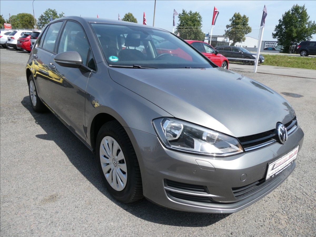 Volkswagen Golf, 1,2 TSi 81kW auto klima, závěs