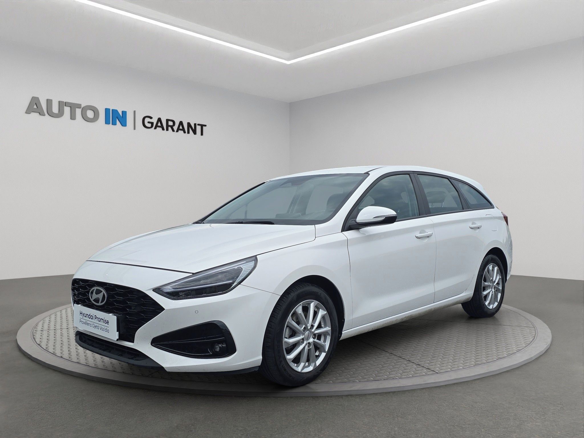 Hyundai i30, Comfort 1.0T-GDi 73kw, serv. k