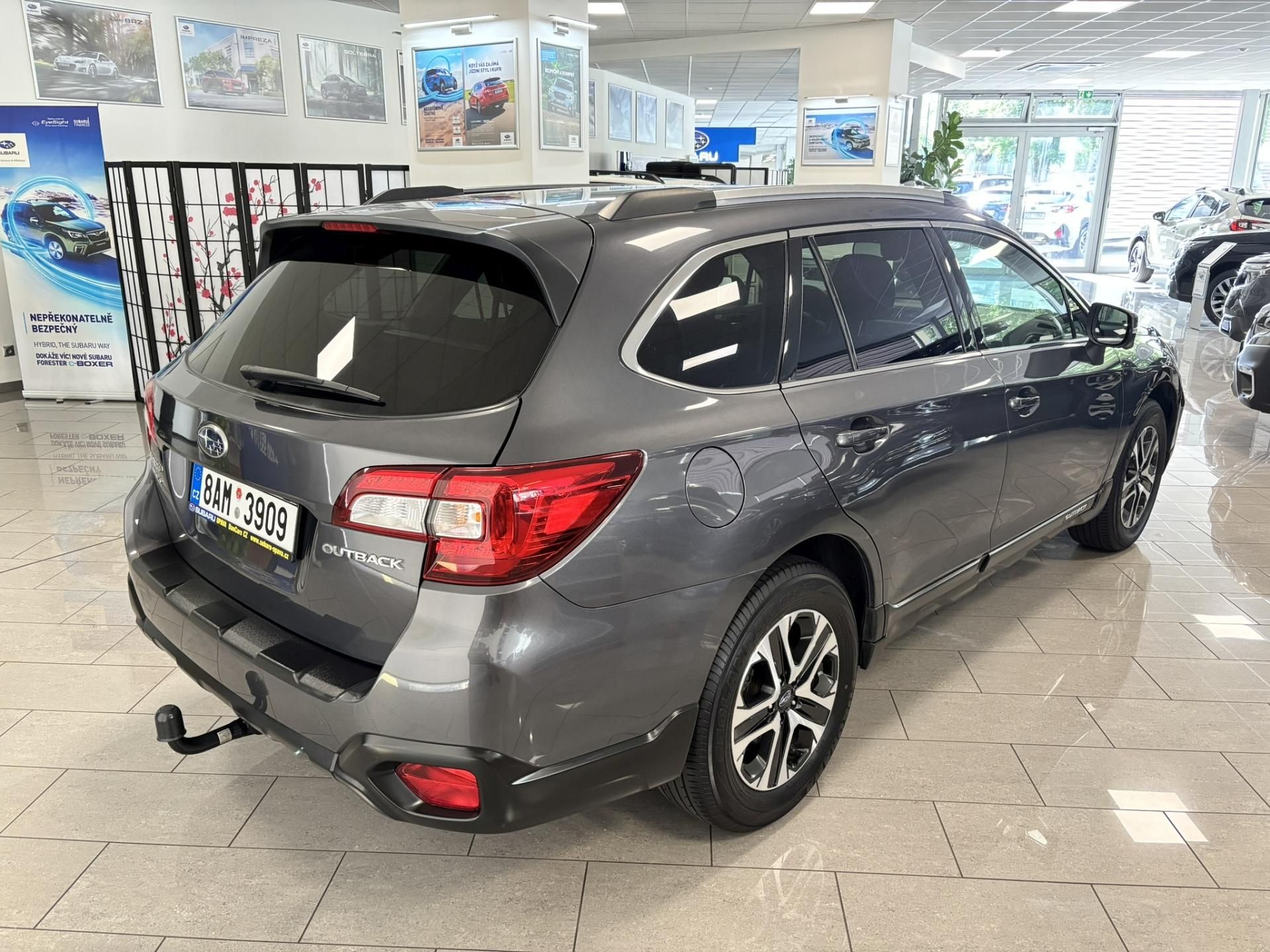 Subaru Outback, 2.5i Active ES Lineartronic - fotka 5
