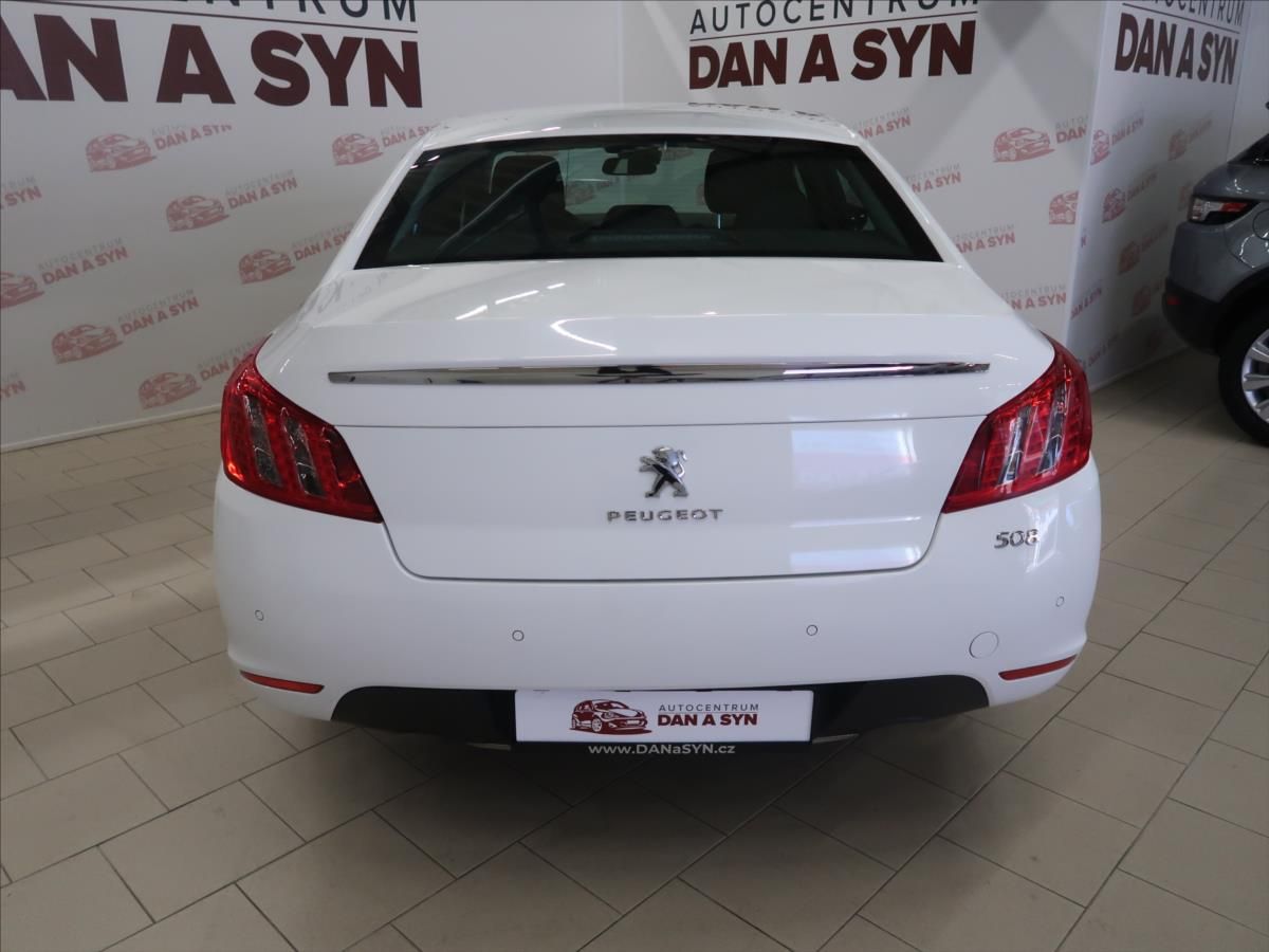 Peugeot 508, 1,6 16V CZ původ, nízký nájezd - fotka 5