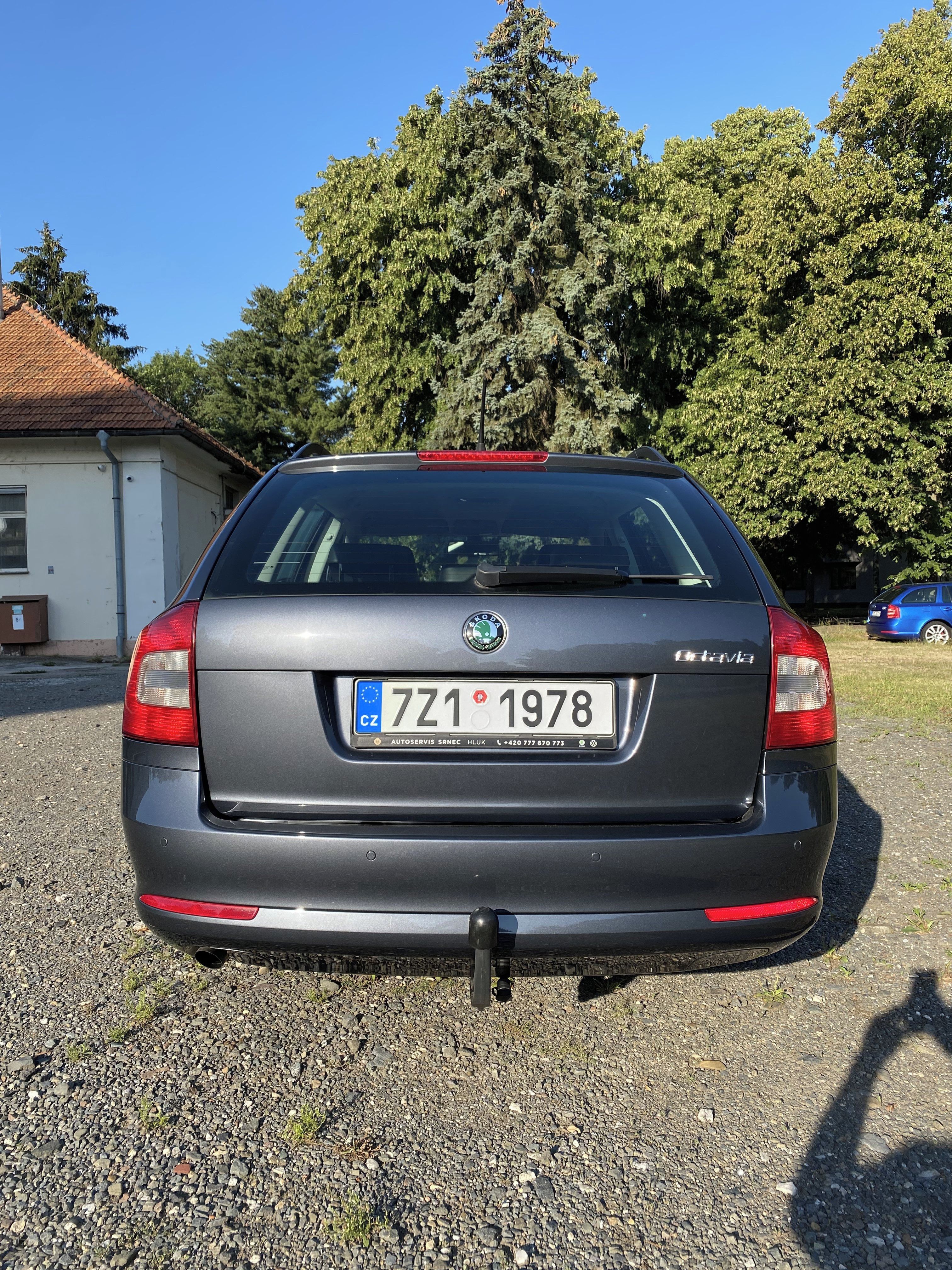 Škoda Octavia, Škoda Octavia II Combi 2.0 TDI - fotka 4