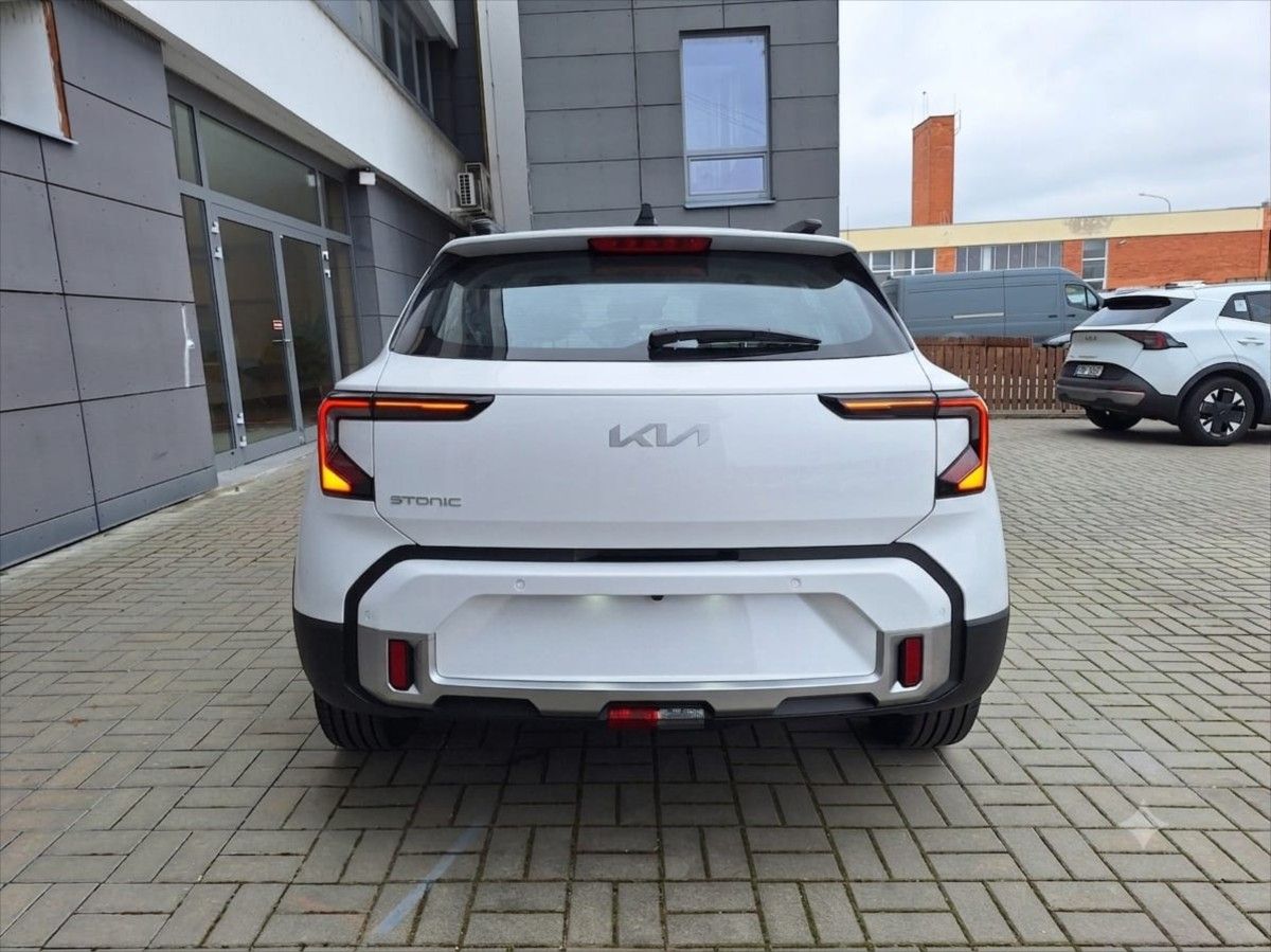 Kia Stonic, 1,0 TGDi man  Spin - fotka 4