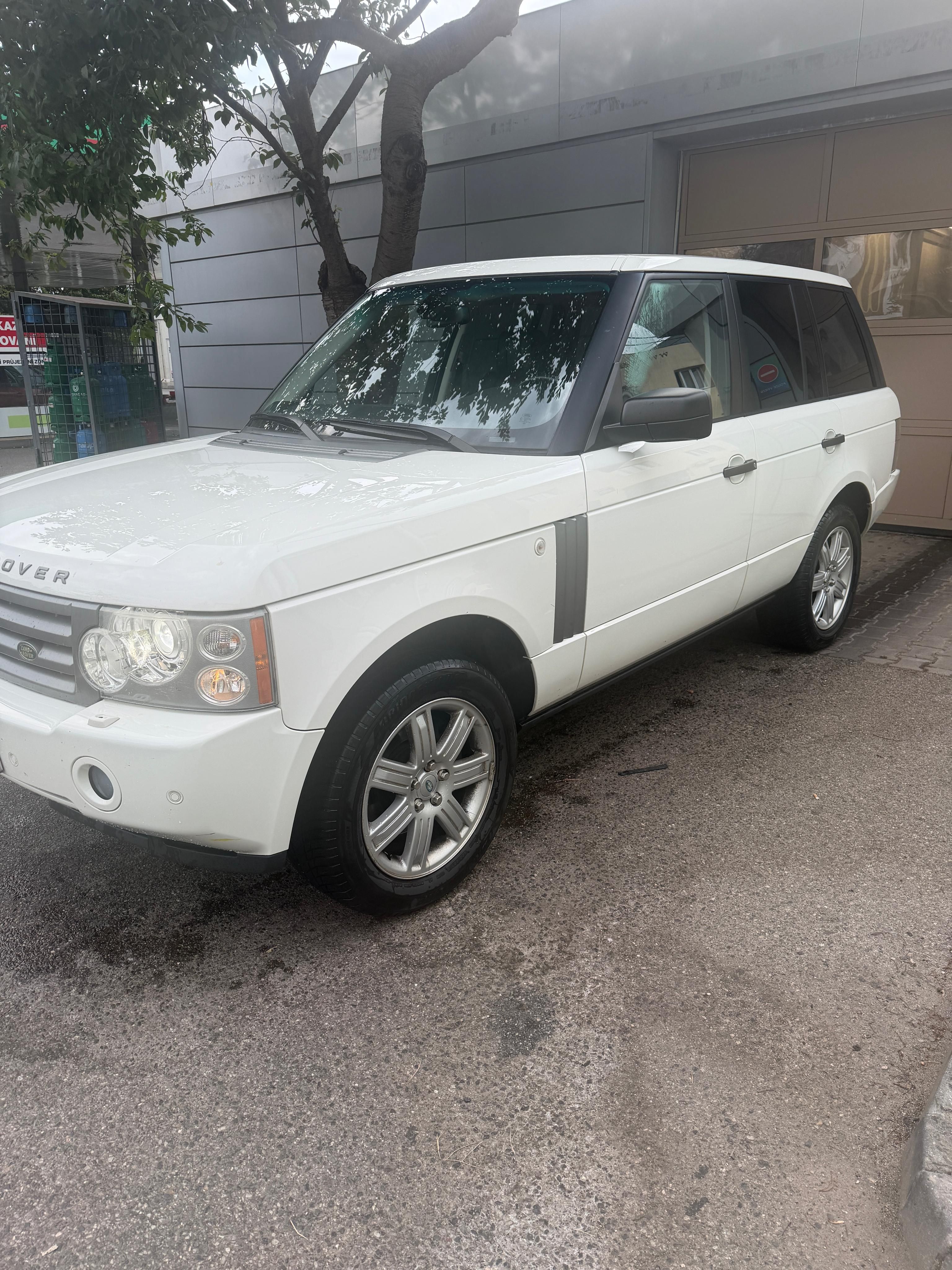 Land Rover Range Rover, benzin vyjímečný stav,USA