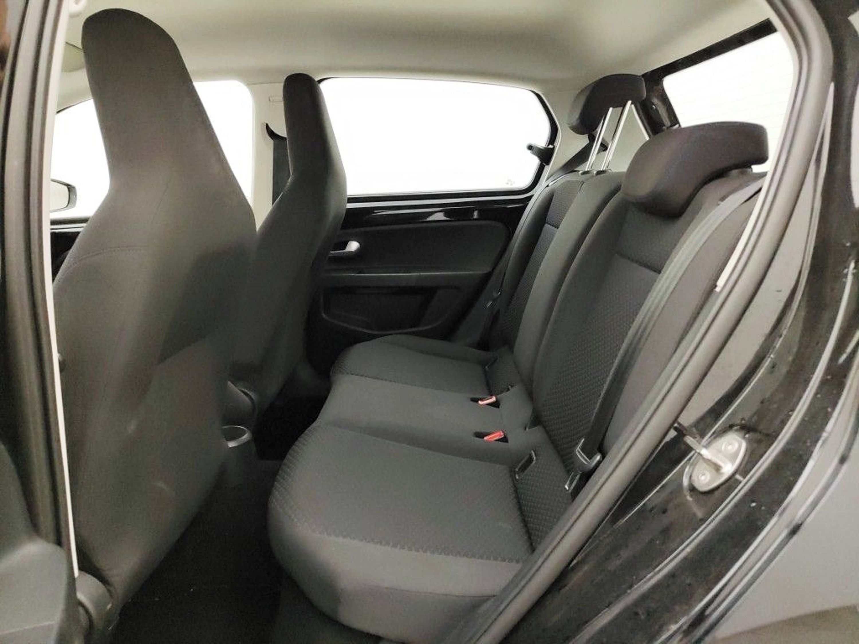 Volkswagen Up!, VW UP!, 1.0 MPi (48 kW) - fotka 6