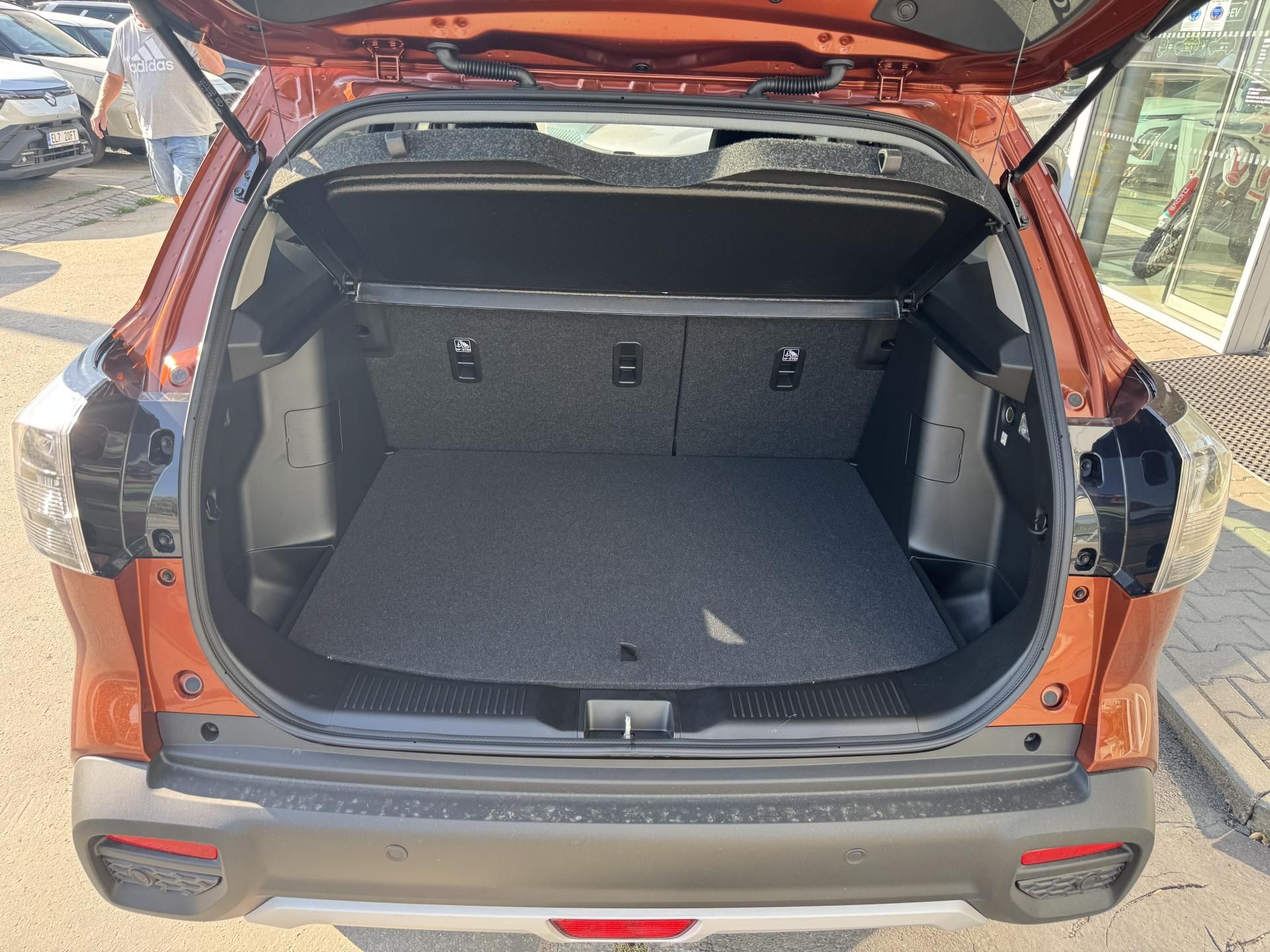 Suzuki S-Cross, 1,4 Premium AllGrip AT - fotka 6