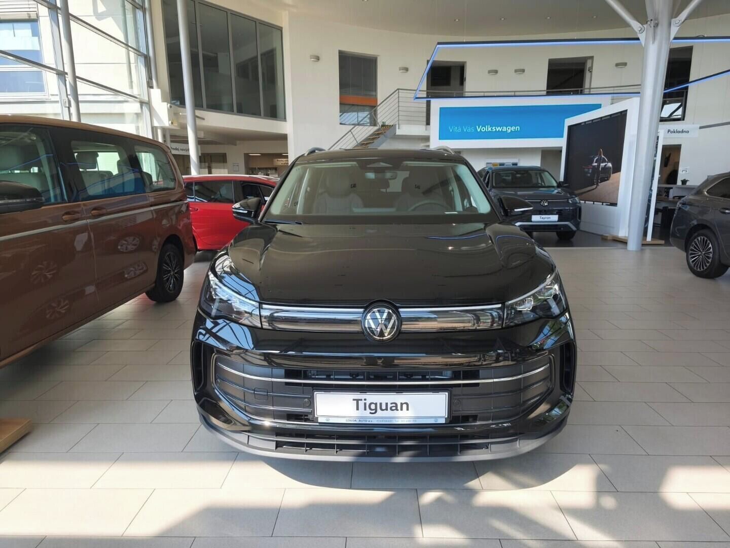 Volkswagen Tiguan, People 1,5 TSI 150 kW eHybrid - fotka 2
