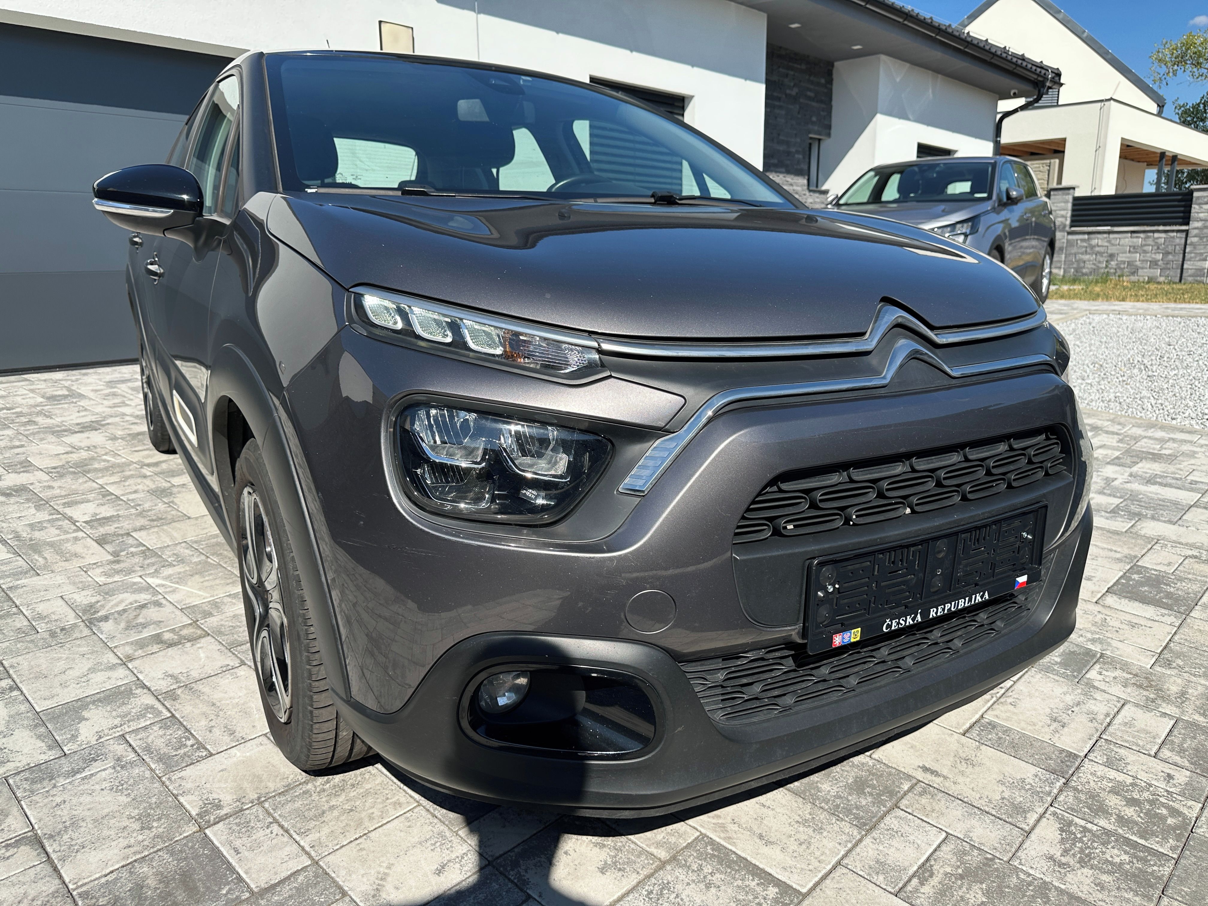 Citroën C3, 1,2 PT SHINE-NAVI,NOVÉ ROZVODY - fotka 3