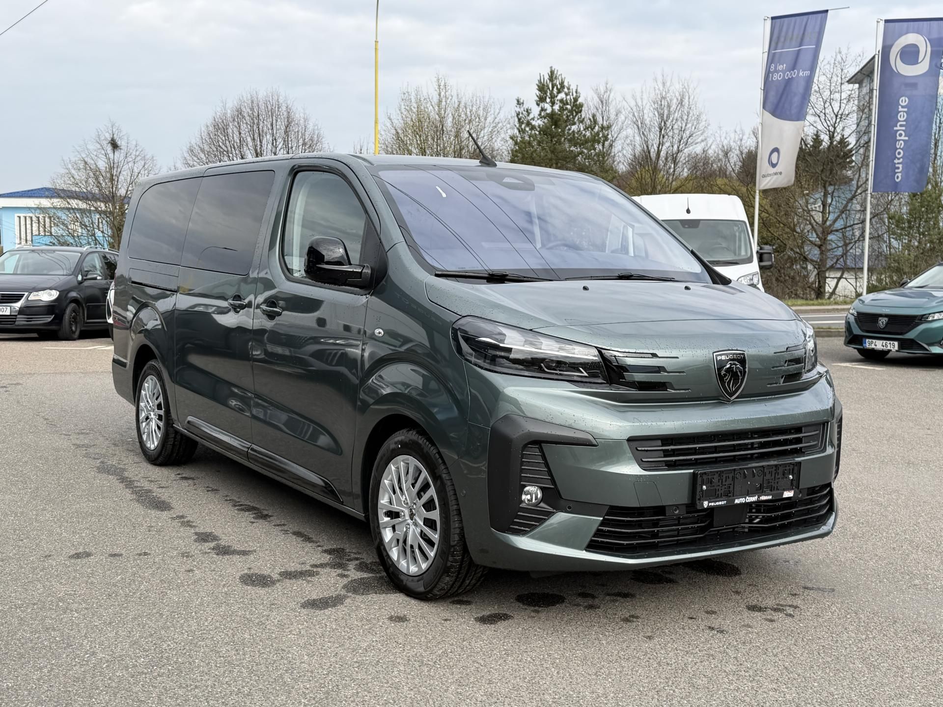 Peugeot Traveller, Active L3 2.2 BlueHDi 150 MAN6 - fotka 6