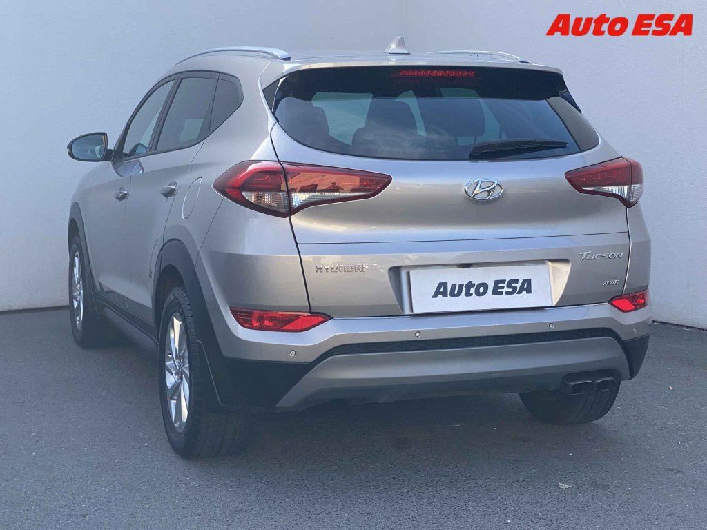 Hyundai Tucson, 1.6,ČR - fotka 6