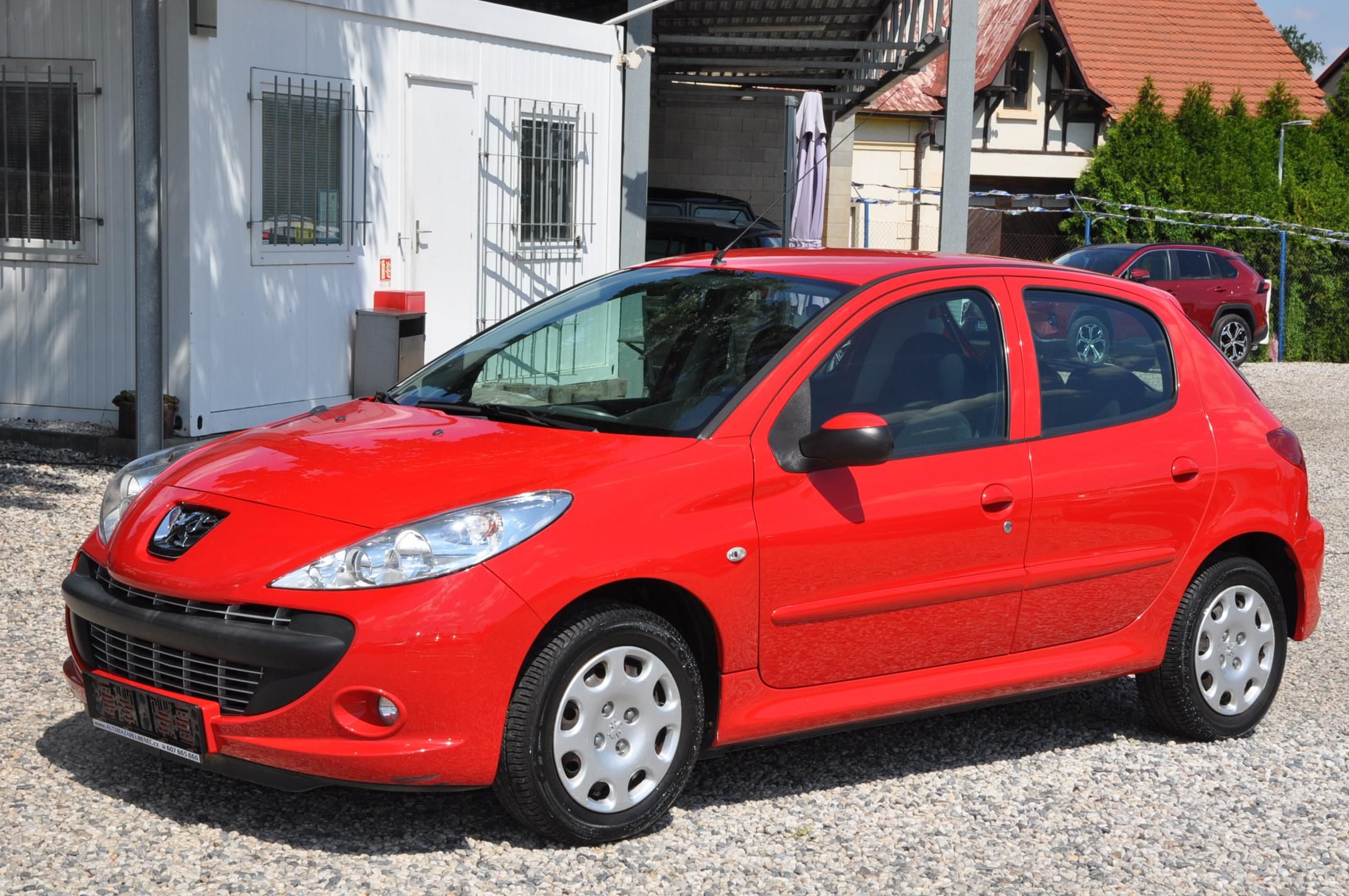 Peugeot 206, + 1.1i 44kW 5dv. Klima