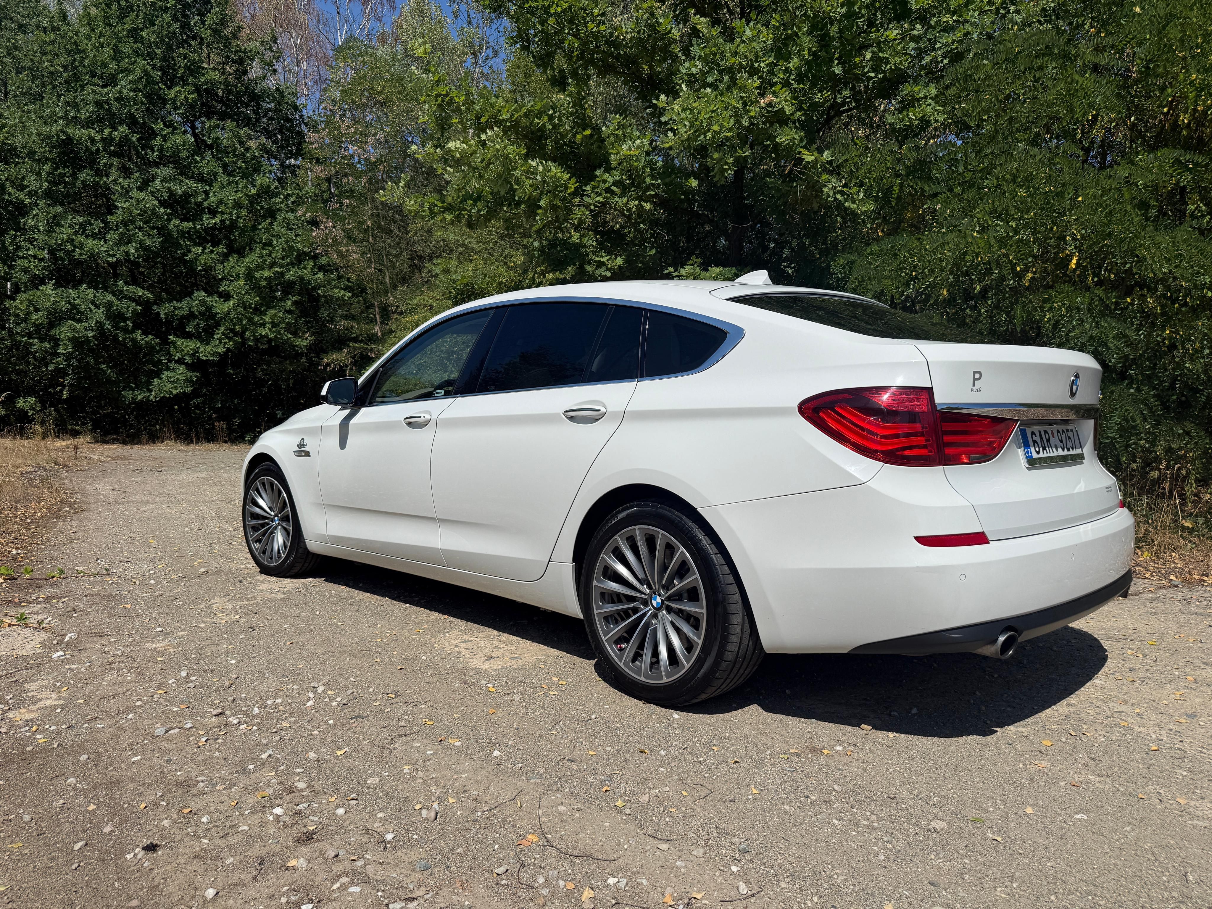BMW Řada 5, 535 GT, 3l benzin 225 KW - fotka 6