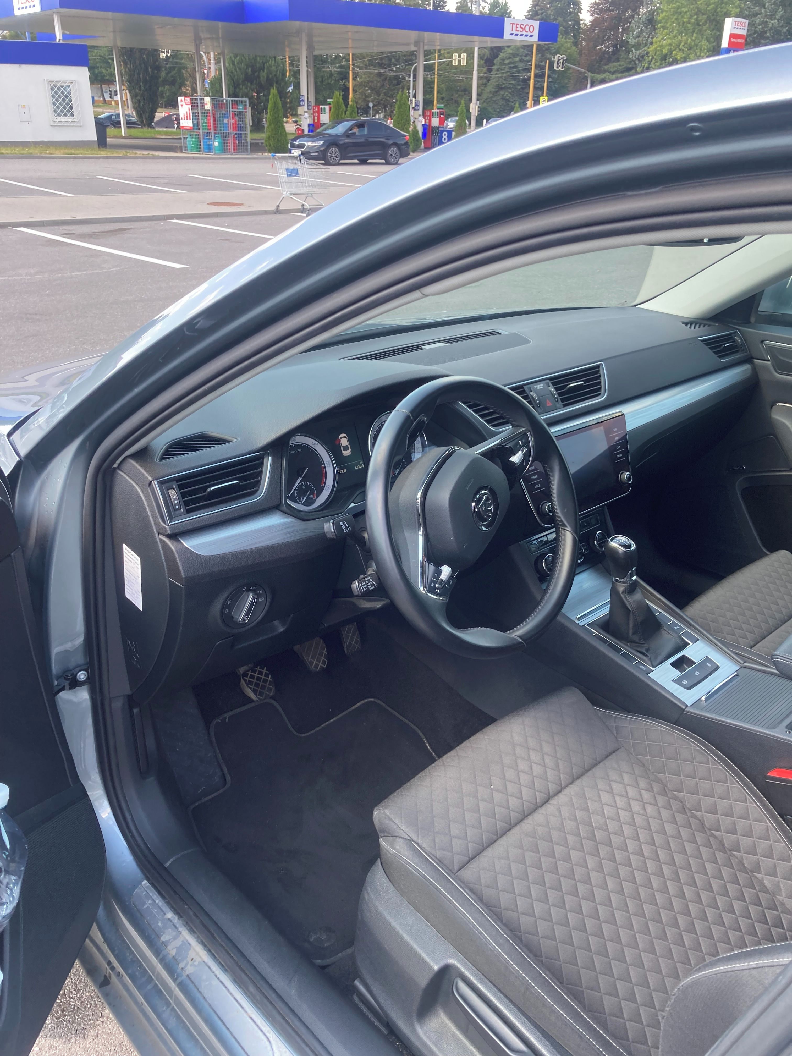 Škoda Superb, Škoda Superb 2.0 TDI 110 KW - fotka 6