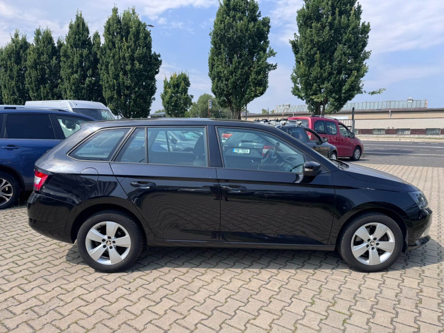 Škoda Fabia, 1,4 TDI 77 KW 2. MAJ STK - fotka 6