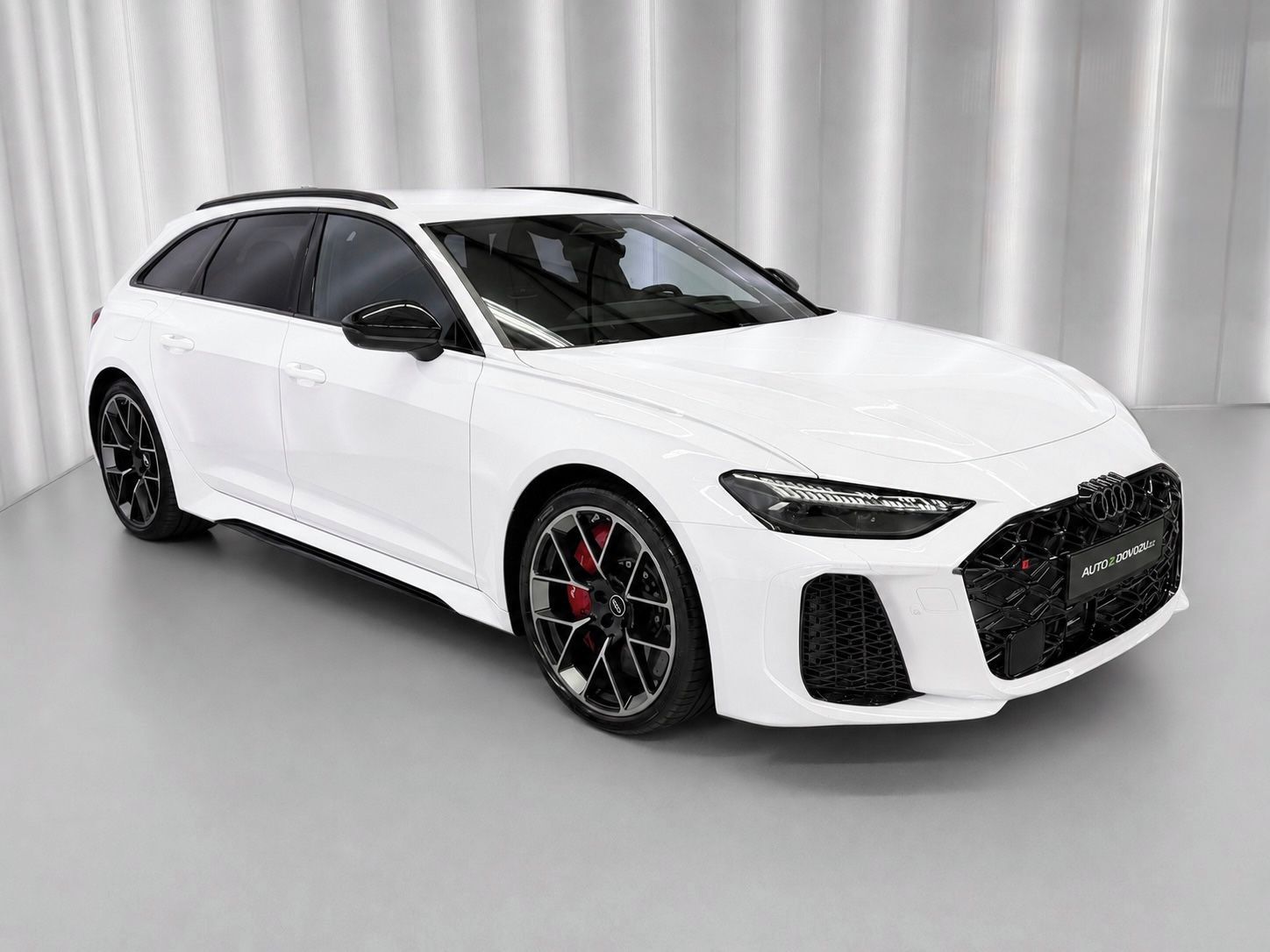 Audi RS5, AVANT 470KW QUATTRO, 285 KM/H, - fotka 3