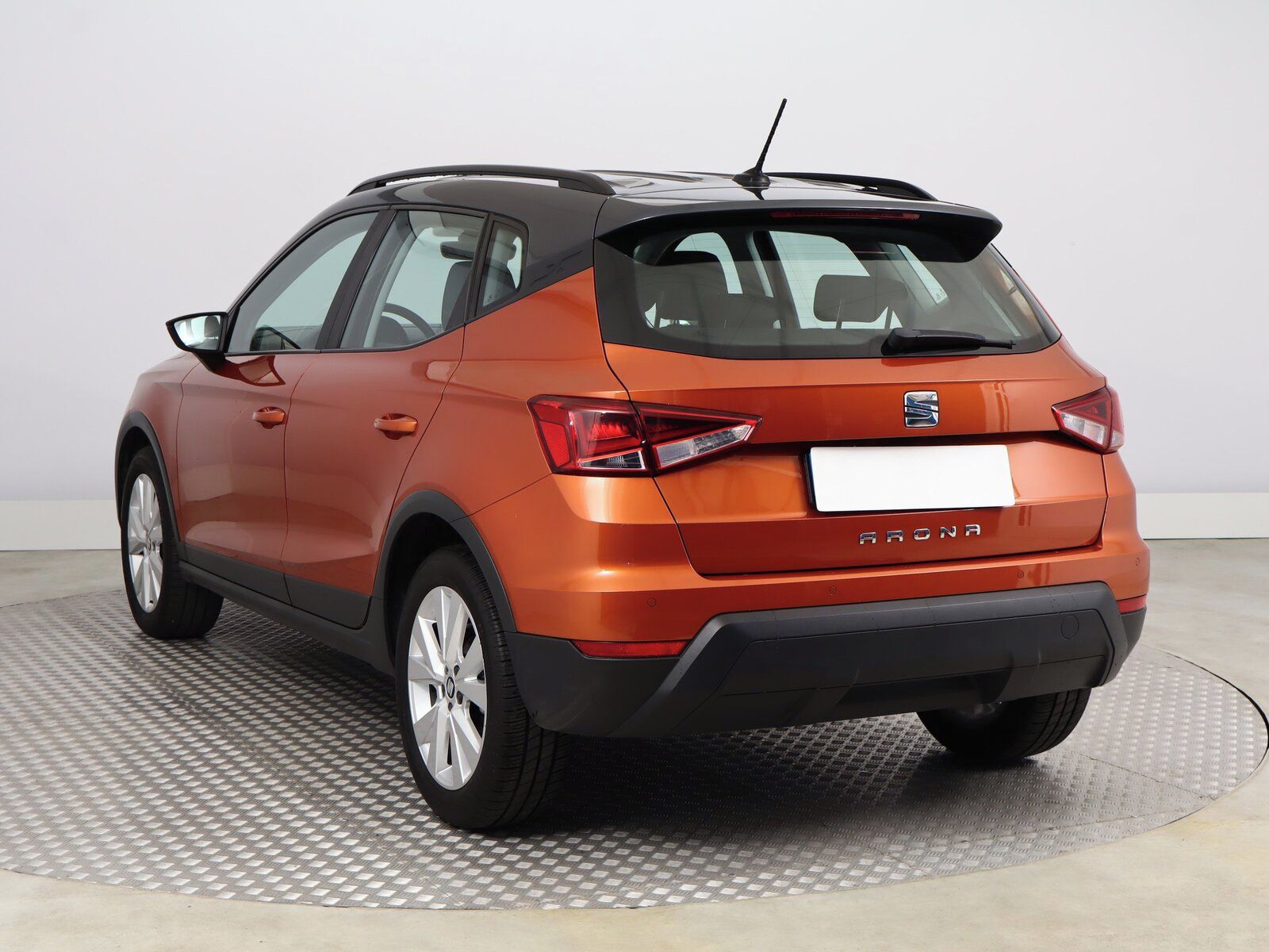 Seat Arona, 1.0 TSI, Automat, Navi - fotka 4