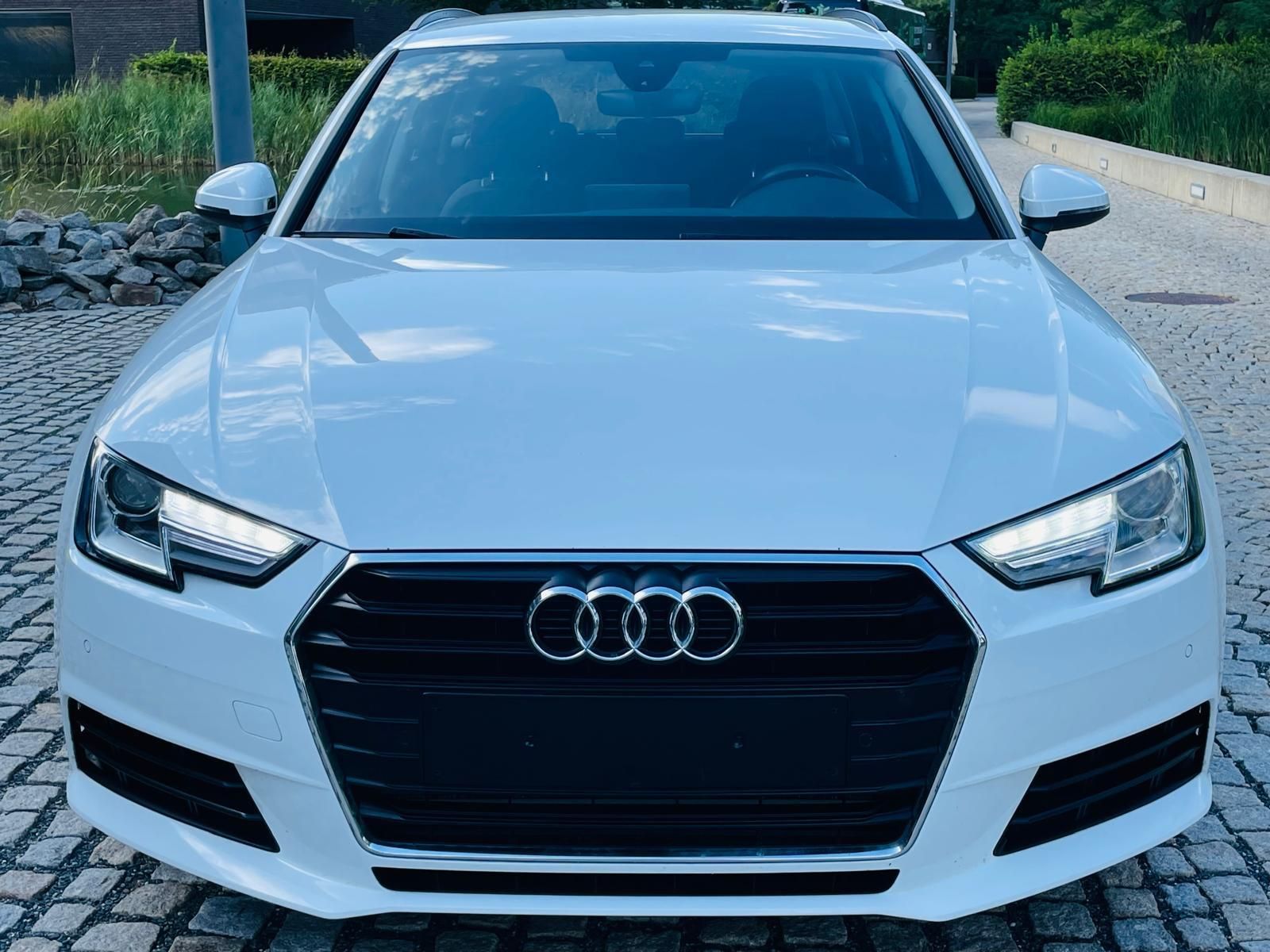 Audi A4, 3.0TDI AUT KAMERA SERVISKA - fotka 6