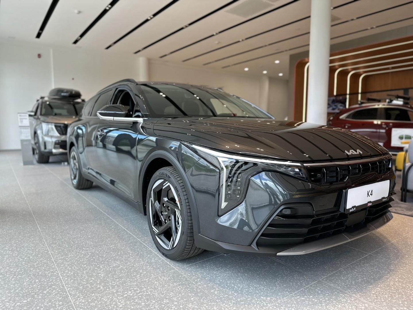 Kia K4, 1.6T-GDi 110kW TOP 110 KW (202 - fotka 2