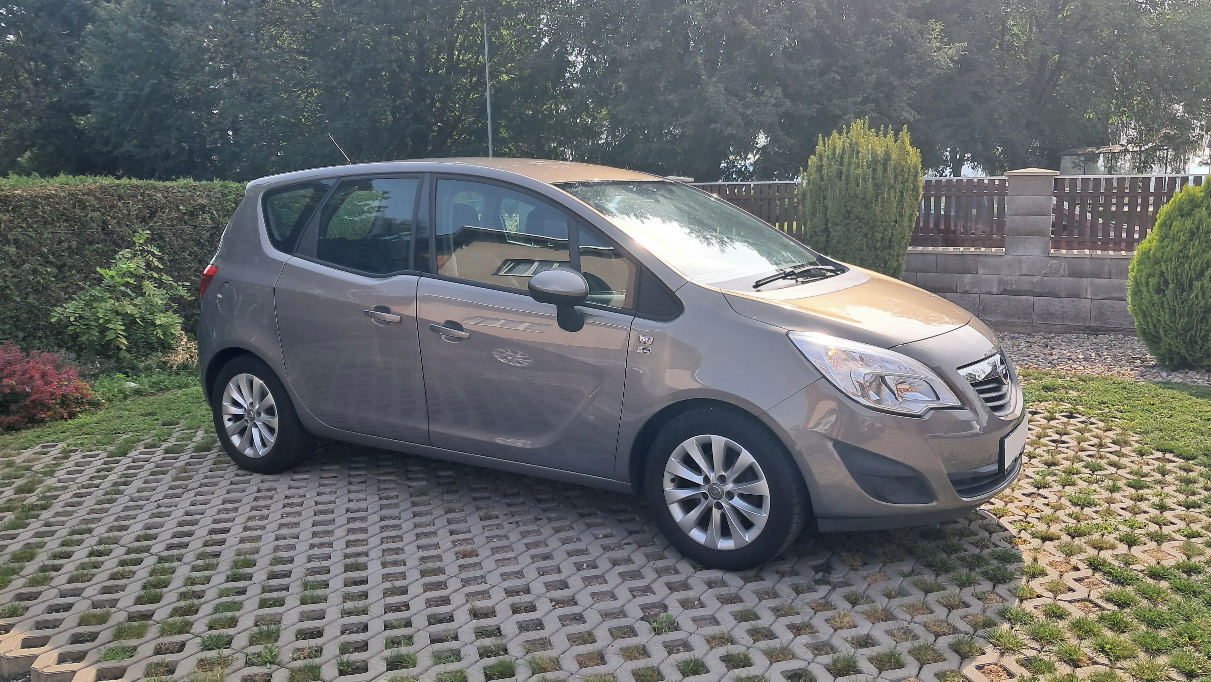 Opel Meriva, 1.4i / najeto 87 000 km ČR - fotka 6
