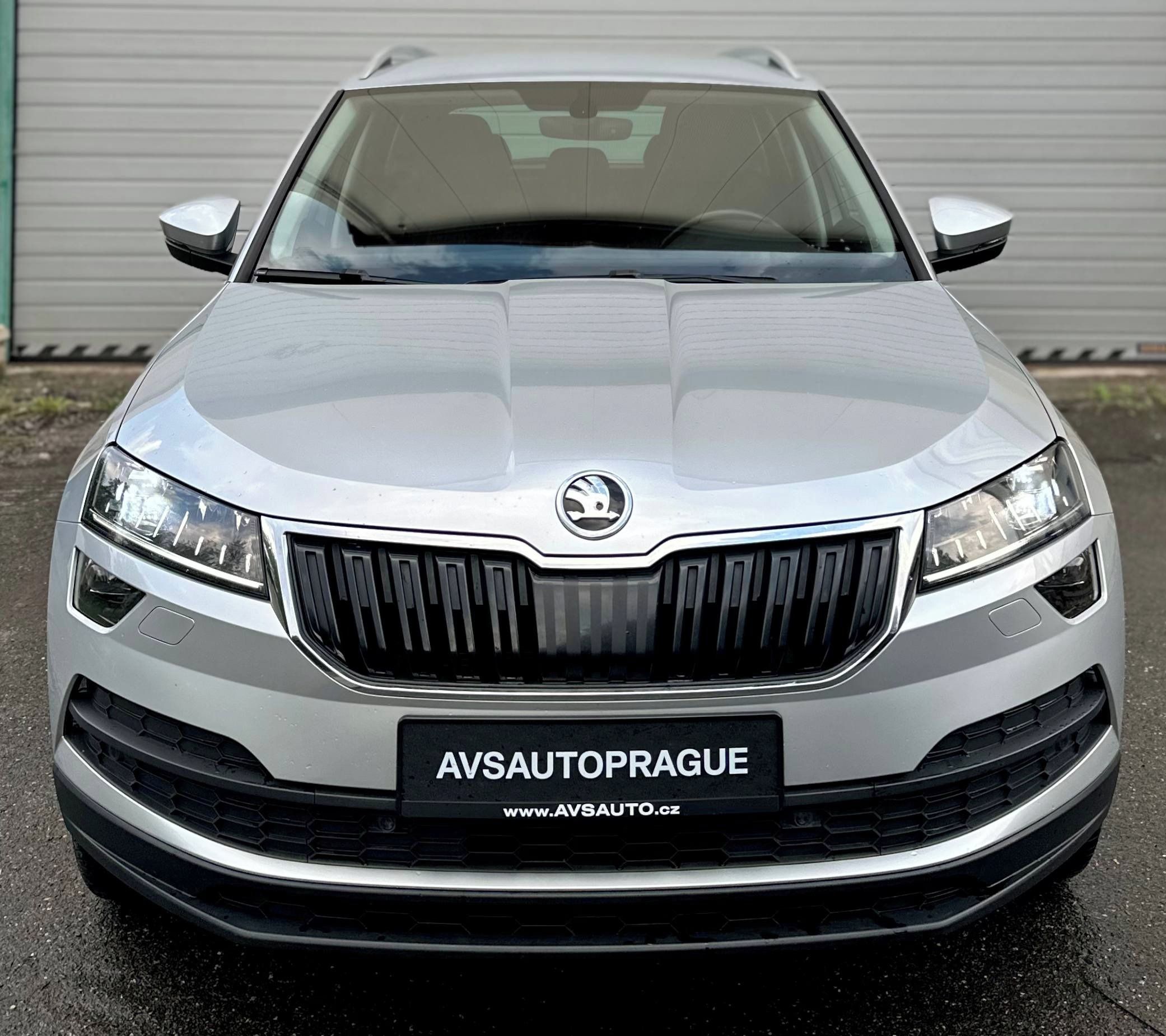 Škoda Karoq, 1.6 TDI  2019 VELKY SERVIS - fotka 2