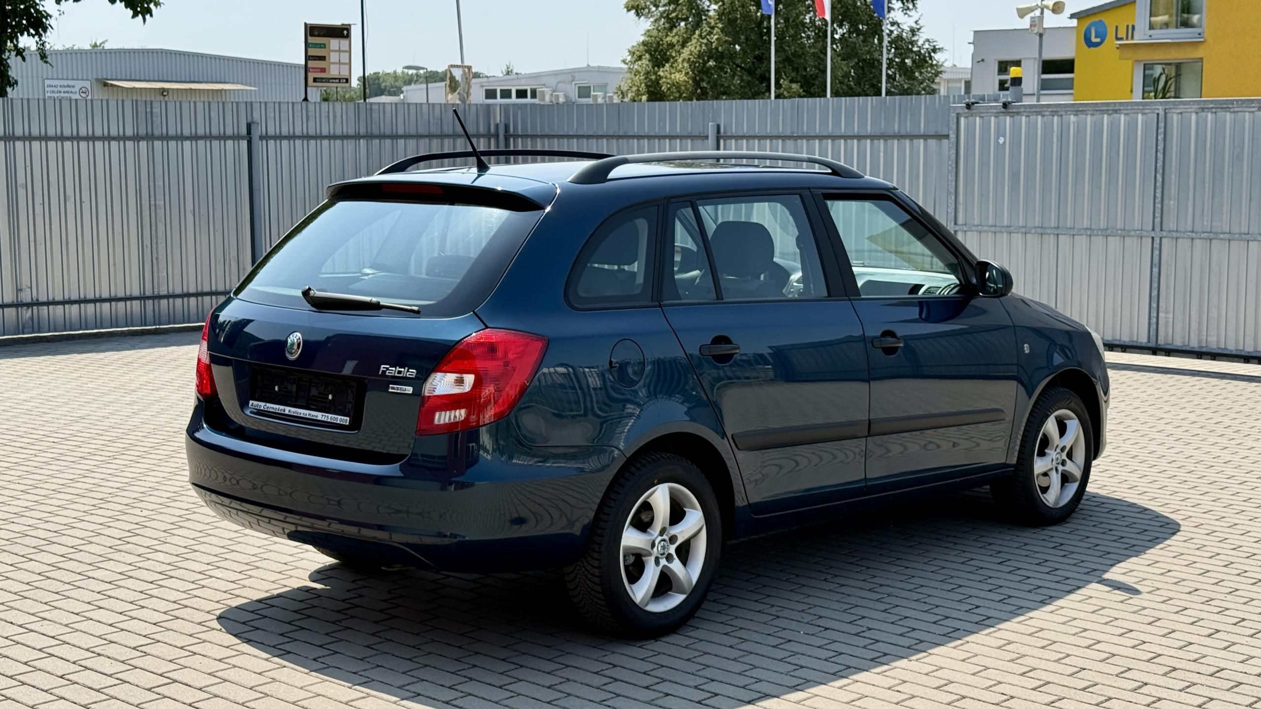Škoda Fabia, 1.2TSi*63kW*COOL-EDITION*1.MAJ - fotka 4