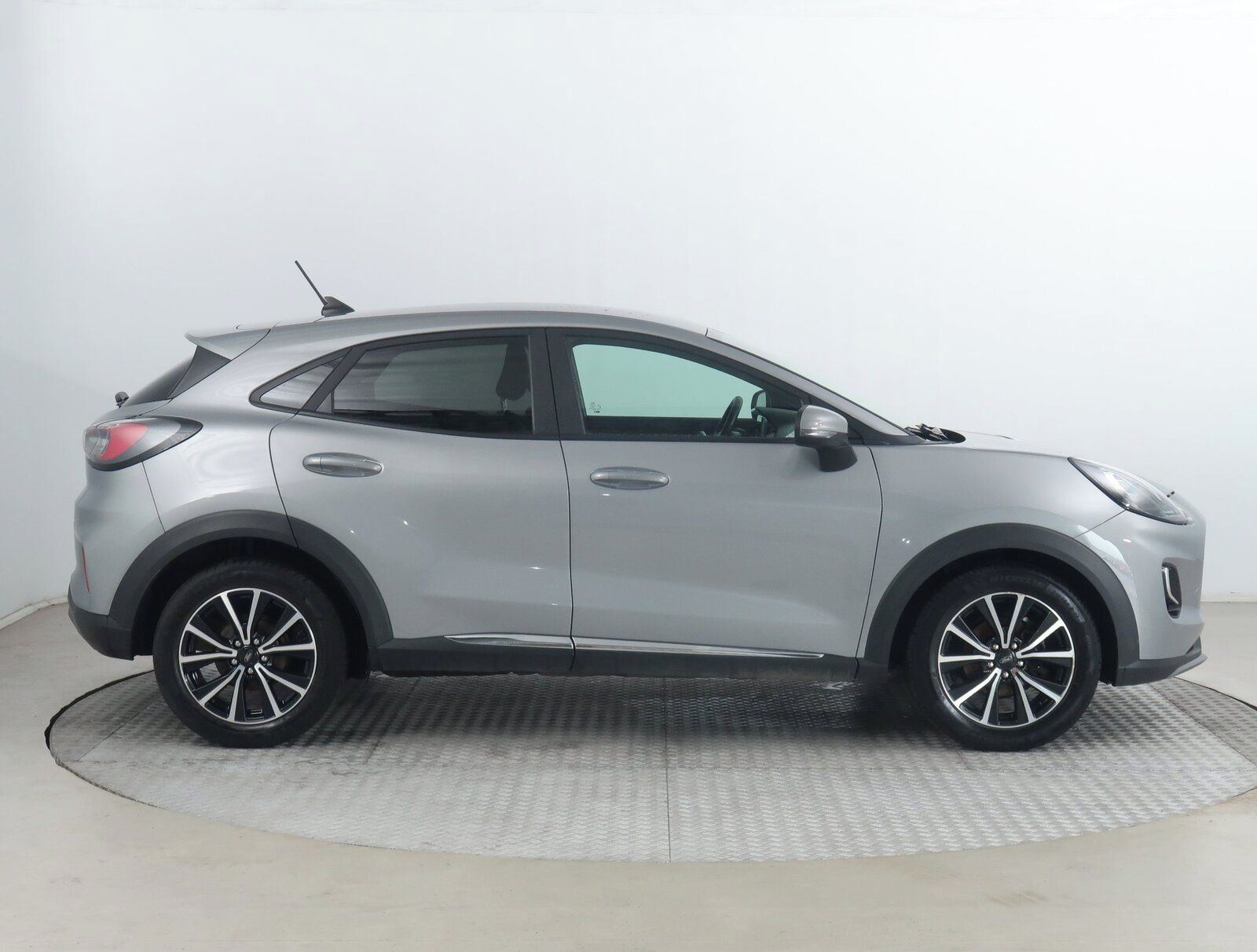 Ford Puma, 1.0 EcoBoost mHEV, ČR,1.maj - fotka 6