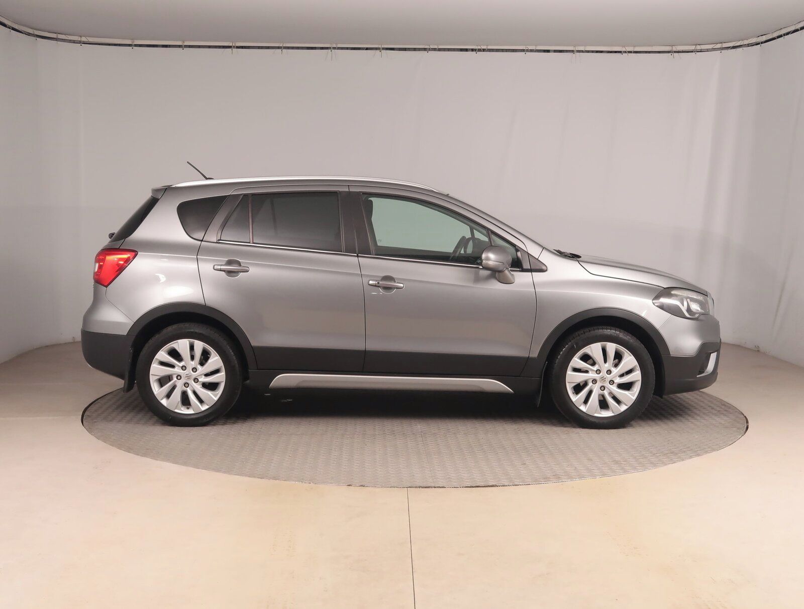 Suzuki SX4 S-Cross, 1.4 BoosterJet, Serv.kniha - fotka 6