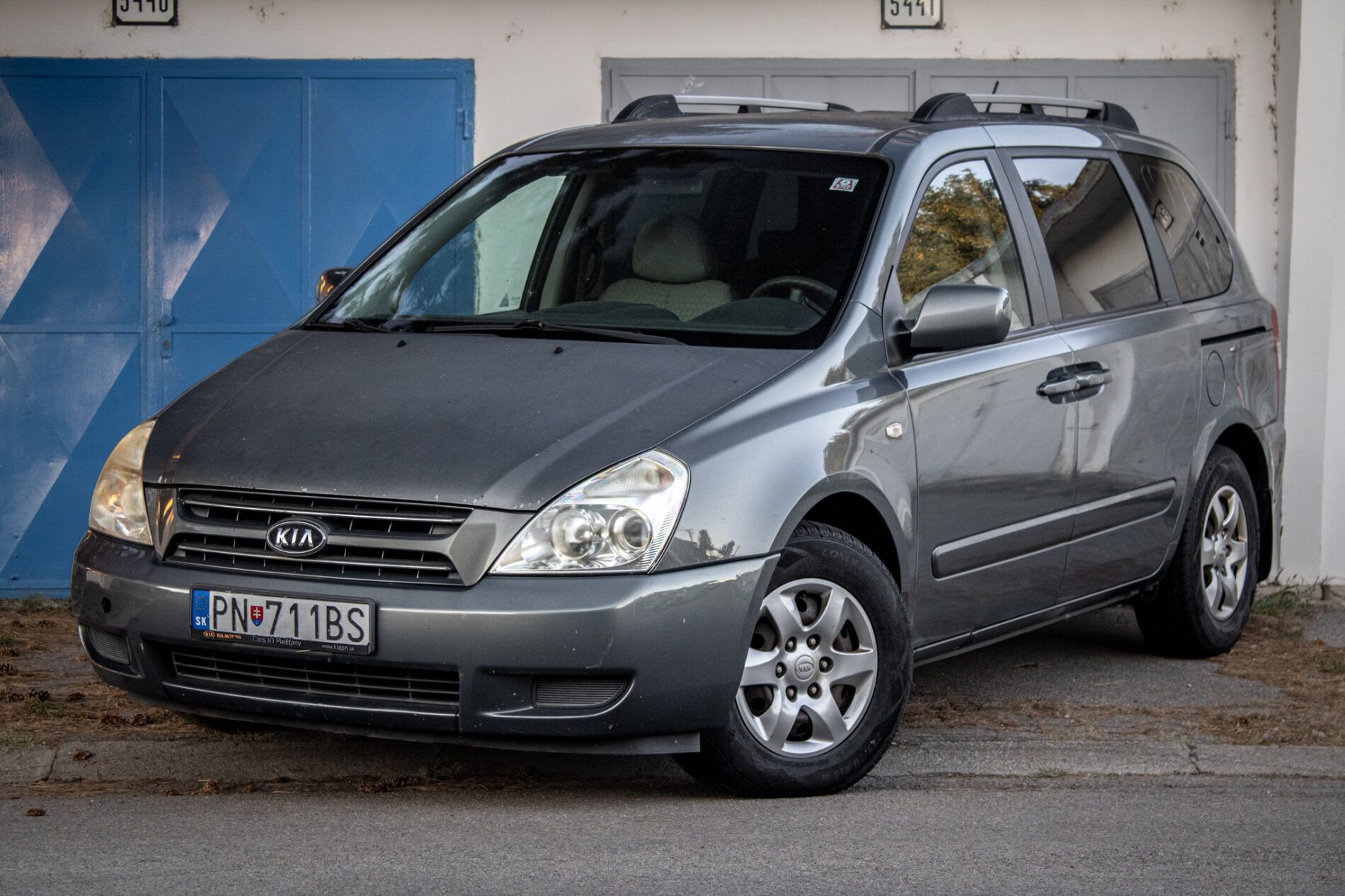 Kia Carnival