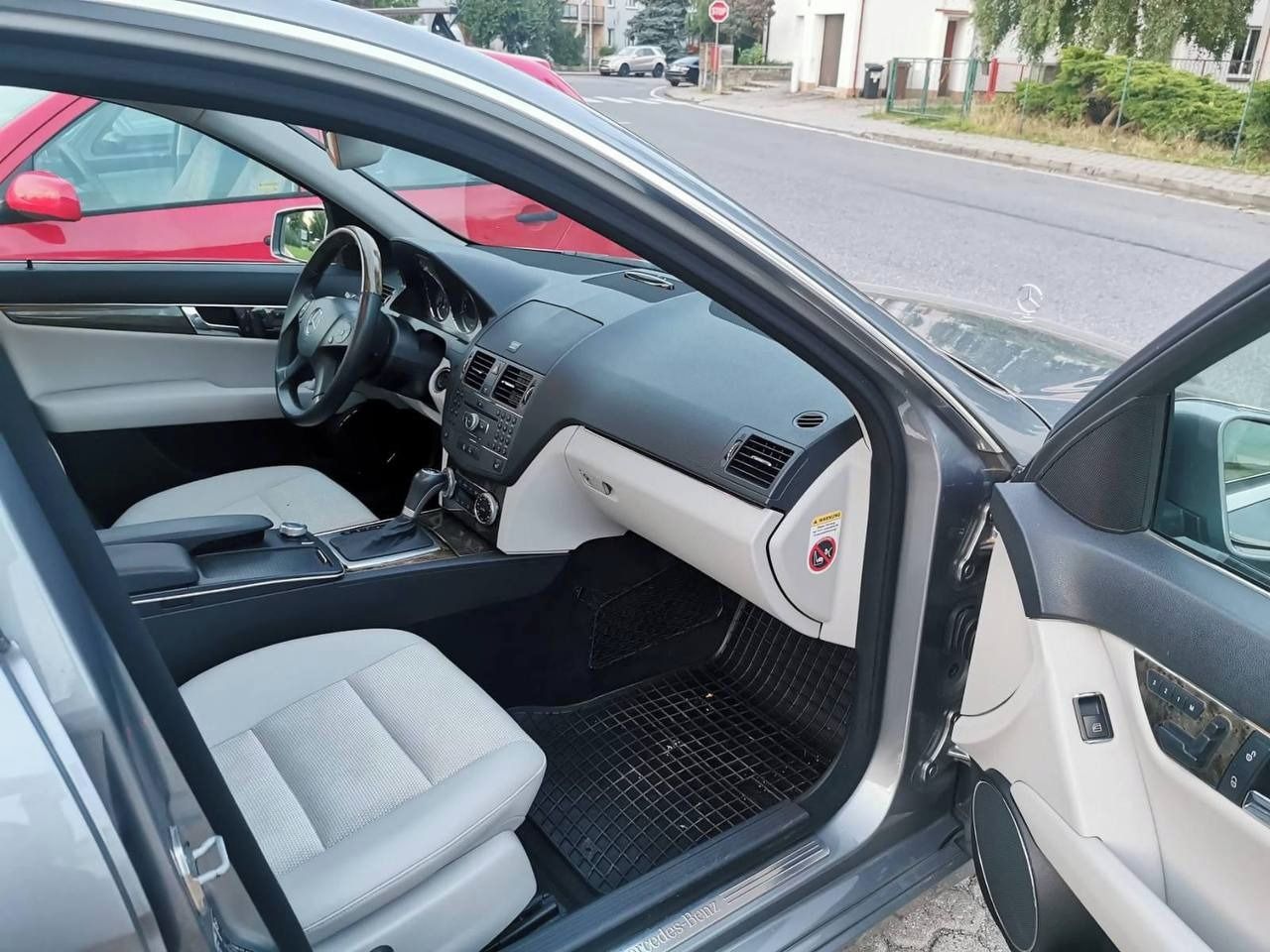 Mercedes-Benz Třídy C, CDI - fotka 6