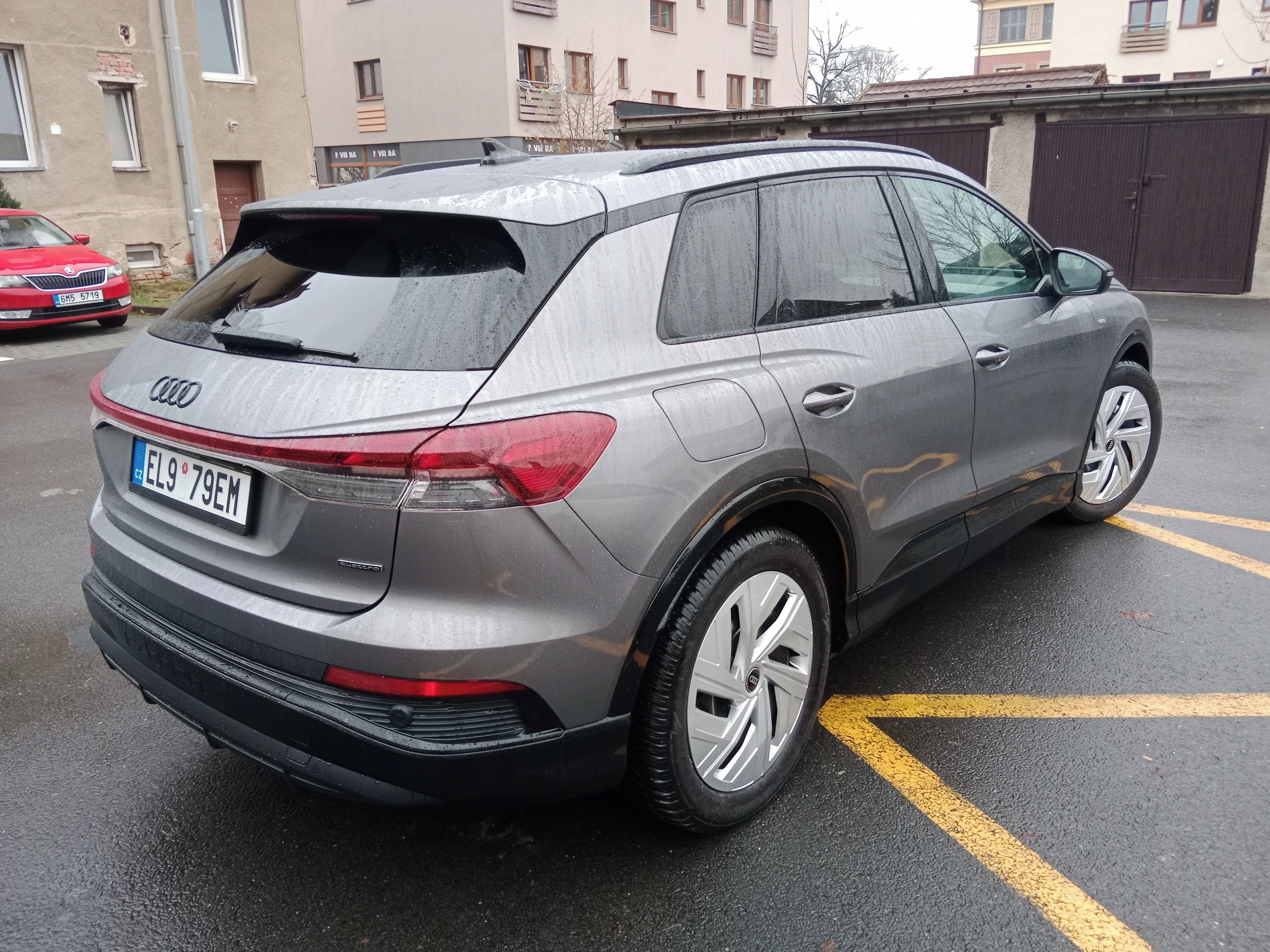 Audi Q4 e-tron, E-tron50 S-LINE QUATTRO - fotka 3