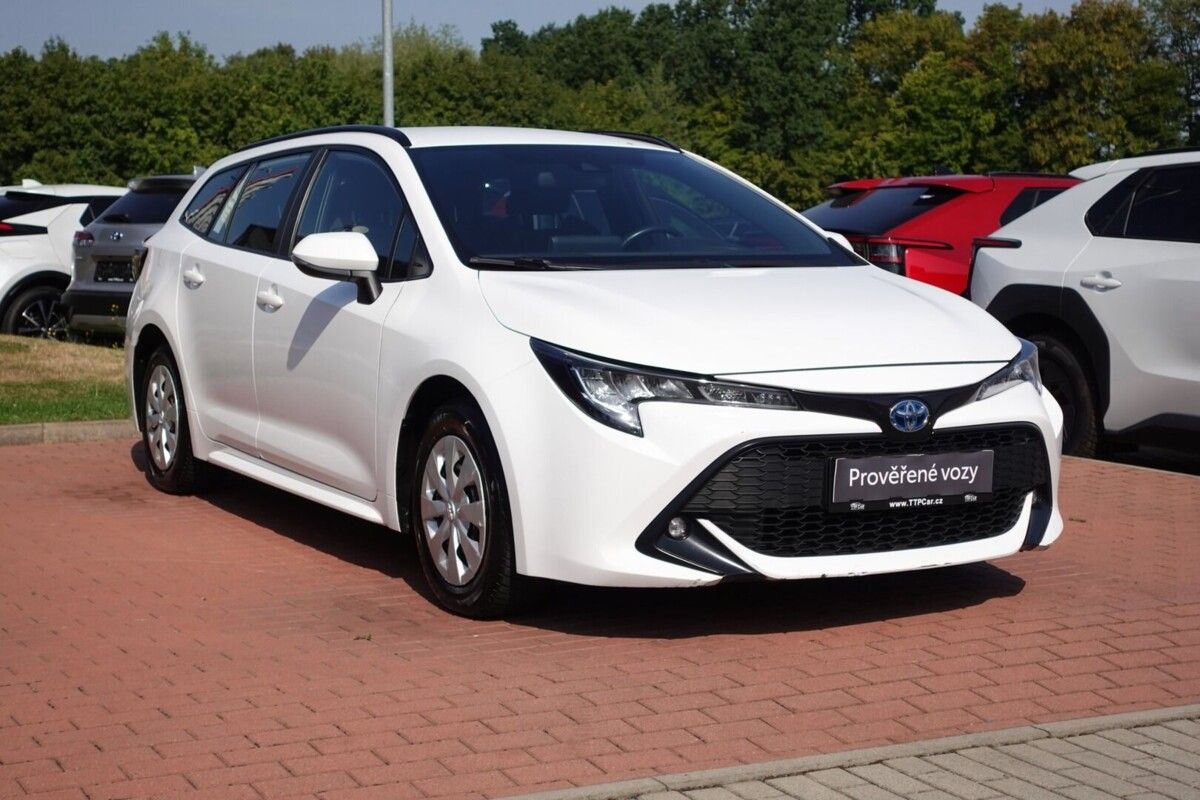 Toyota Corolla, 1,8 HEV Active Business TS - fotka 3