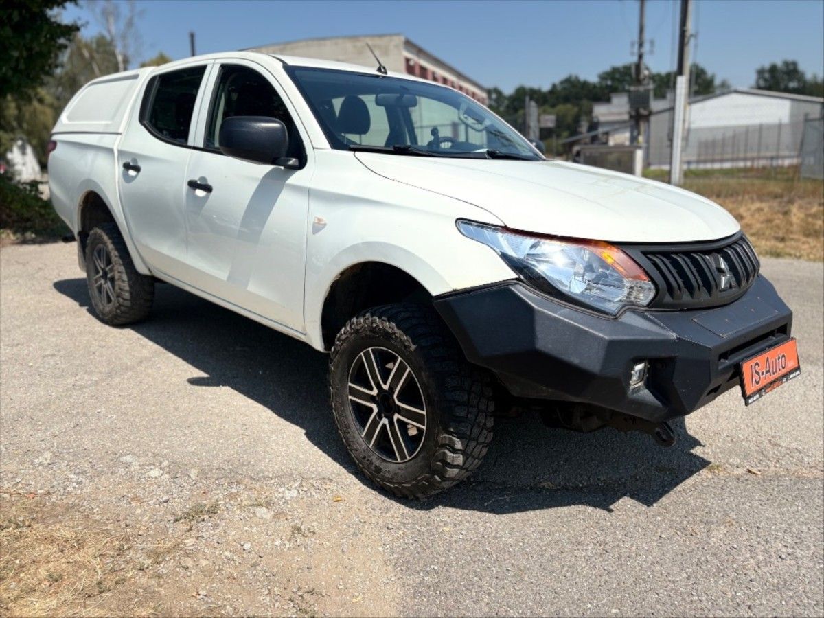 Mitsubishi L200, 2,4 DI-D HARDTOP 4X4 DPH - fotka 2