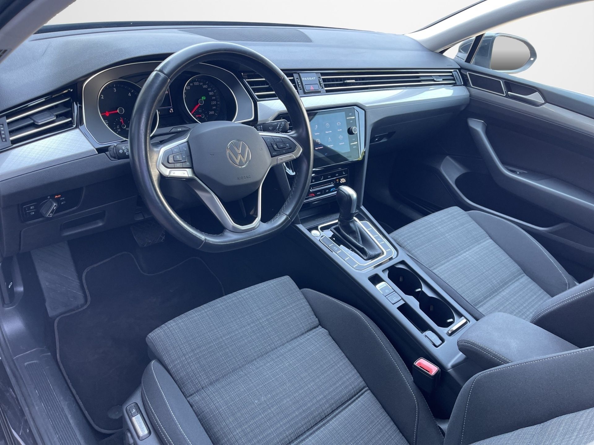 Volkswagen Passat Variant, 2.0 TDI 110 kW DSG Business - fotka 5
