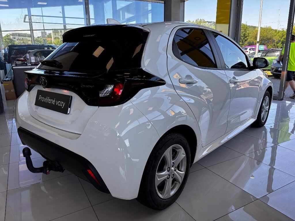 Toyota Yaris, 1.5HEV 68kW 2024 - fotka 6