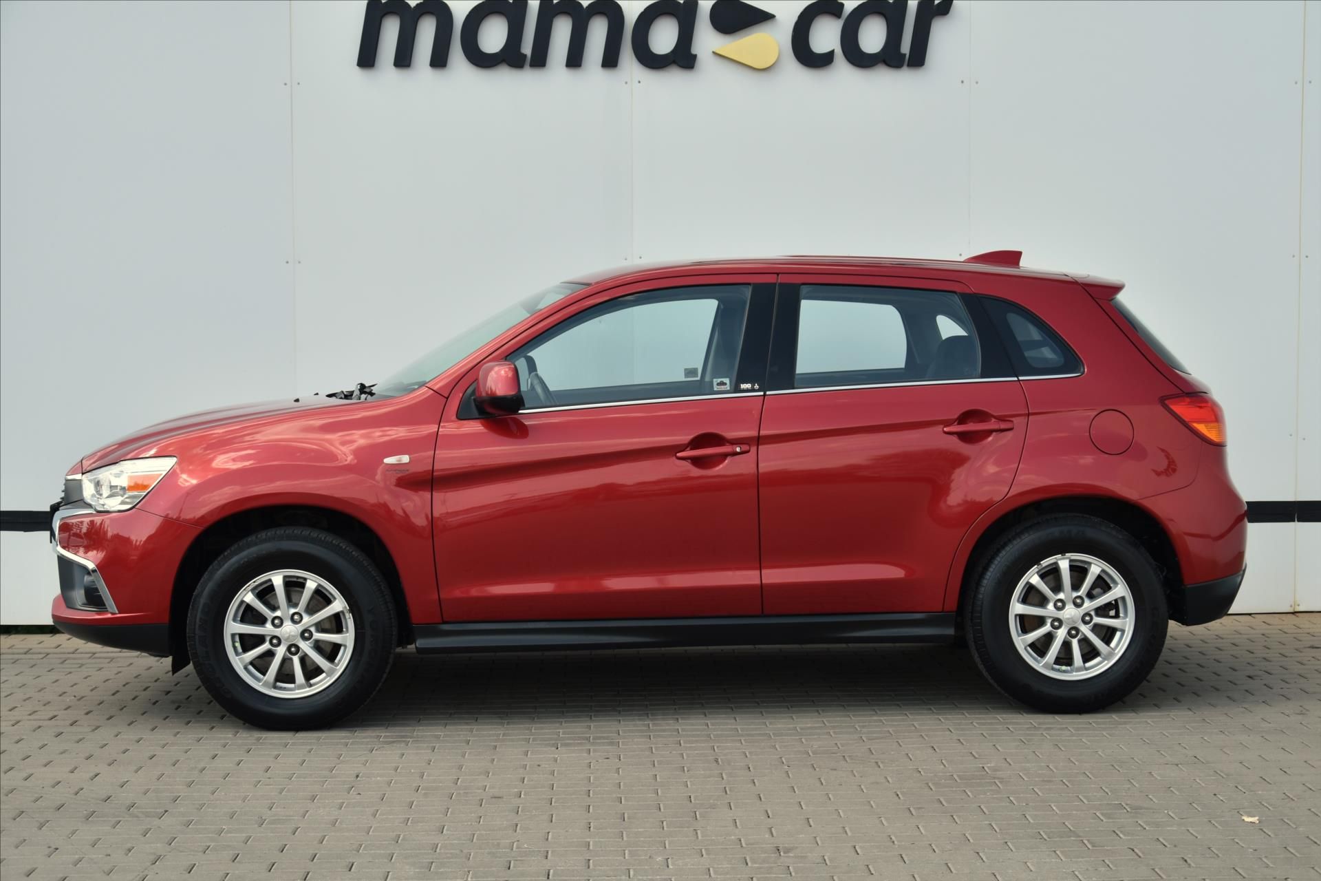 Mitsubishi ASX, 1.6 MIVEC 86kW 1.MAJITEL ČR - fotka 4