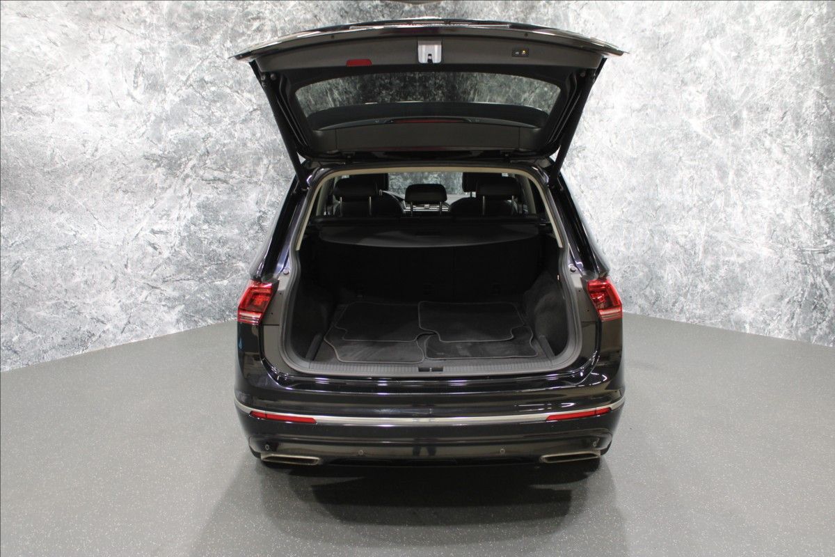 Volkswagen Tiguan Allspace, 2,0 TSI ALL 4M DSG R-LINE TOP - fotka 5
