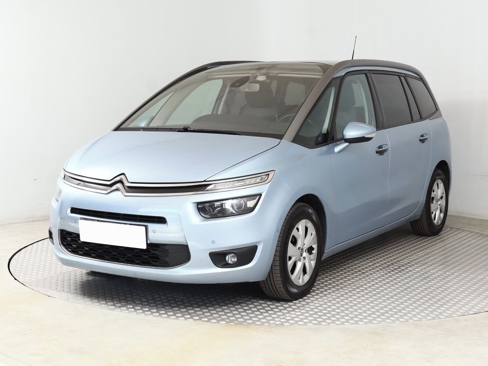 Citroën Grand C4 Picasso, 1.6 BlueHDi, Automat, 7 míst - fotka 2